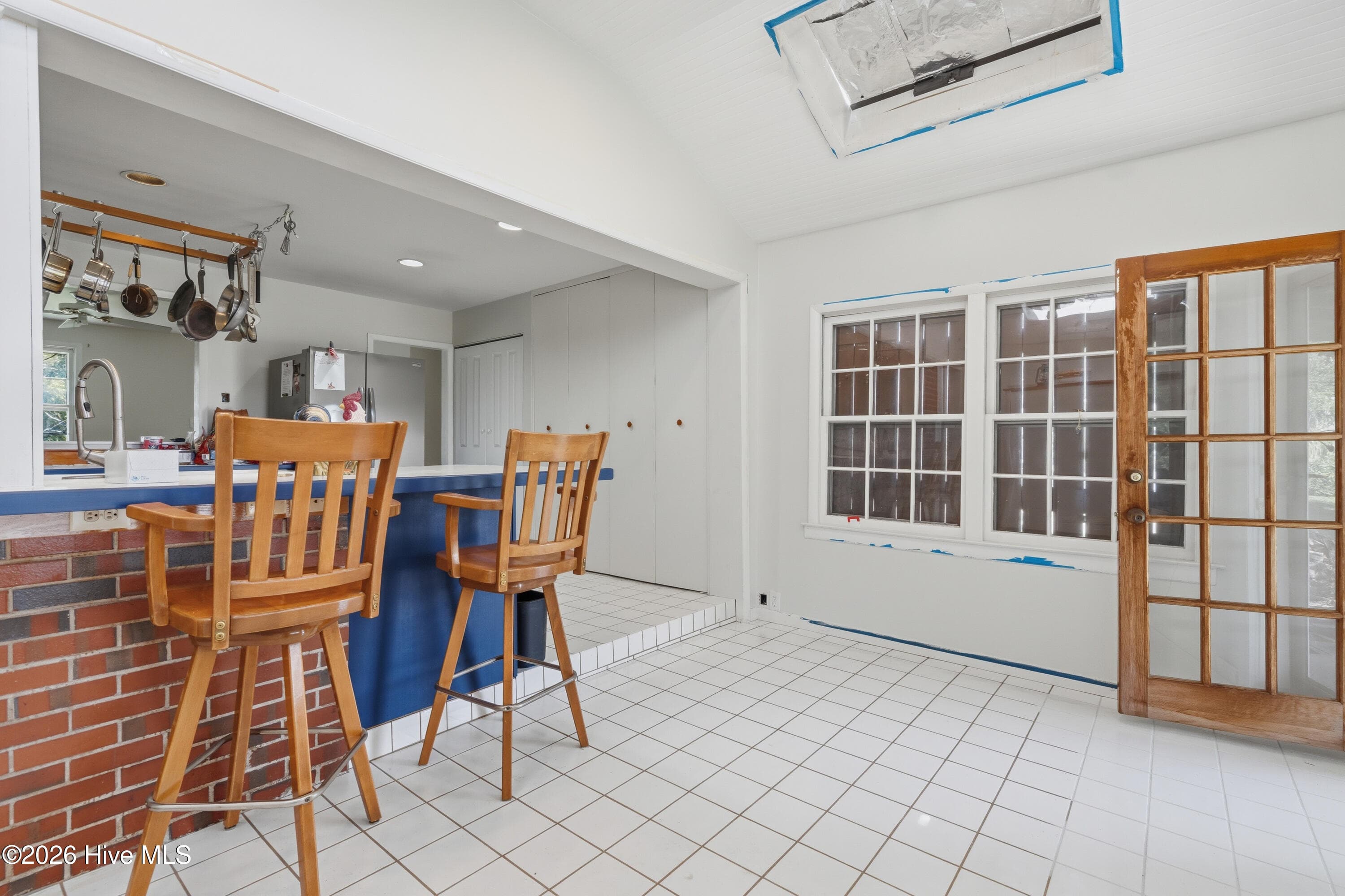 Single Family Residence at 408 S Fifth Street, Swansboro, NC 28584, photo 13 of 22
