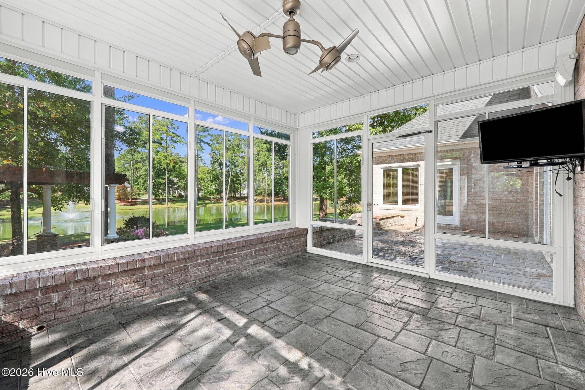 Sunroom - 119 Cape Fear Drive, Chocowinity, NC 27817