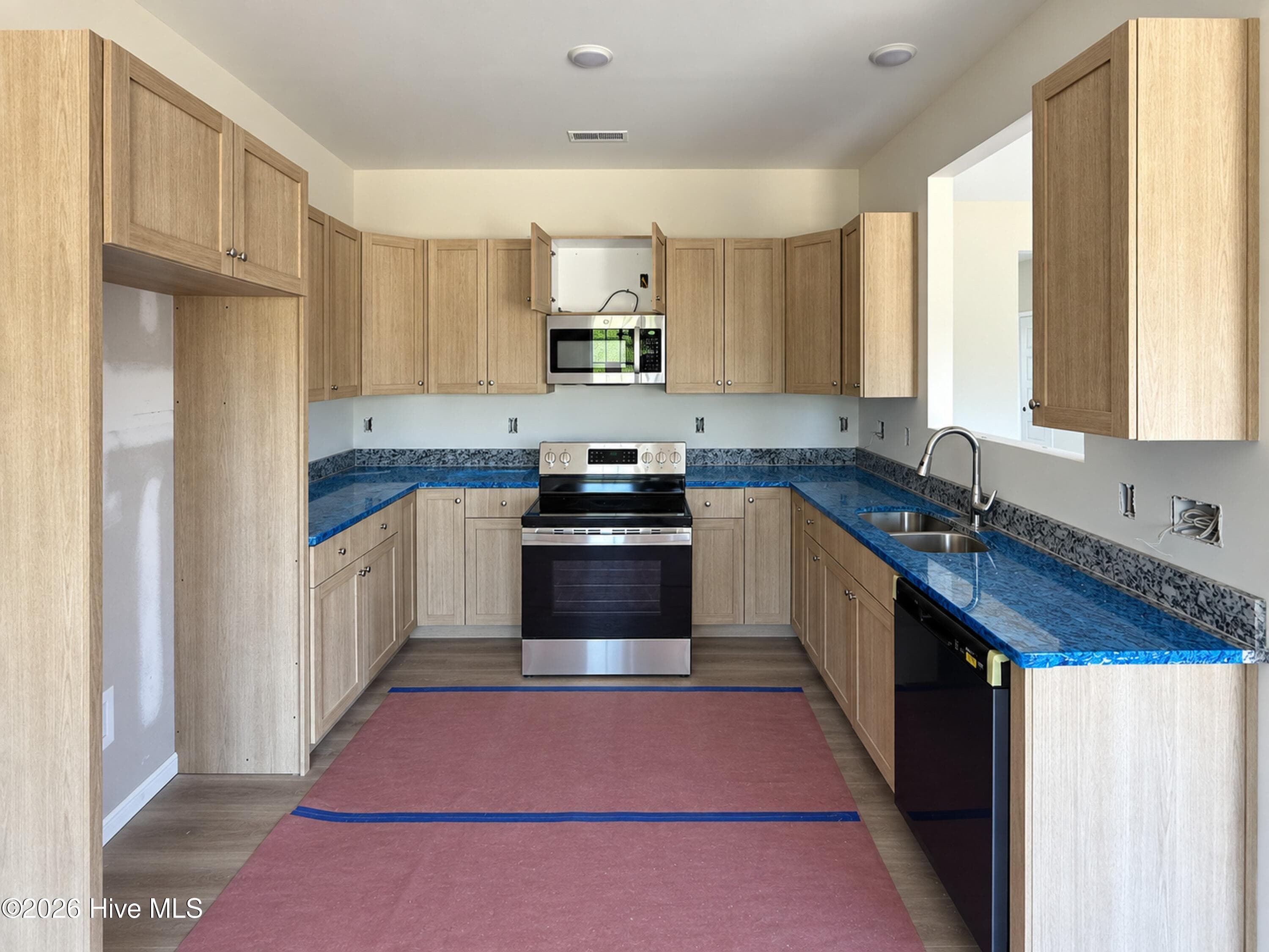 Single Family Residence at 39 E Emily Gardens Drive, Selma, NC 27576, photo 65 of 146