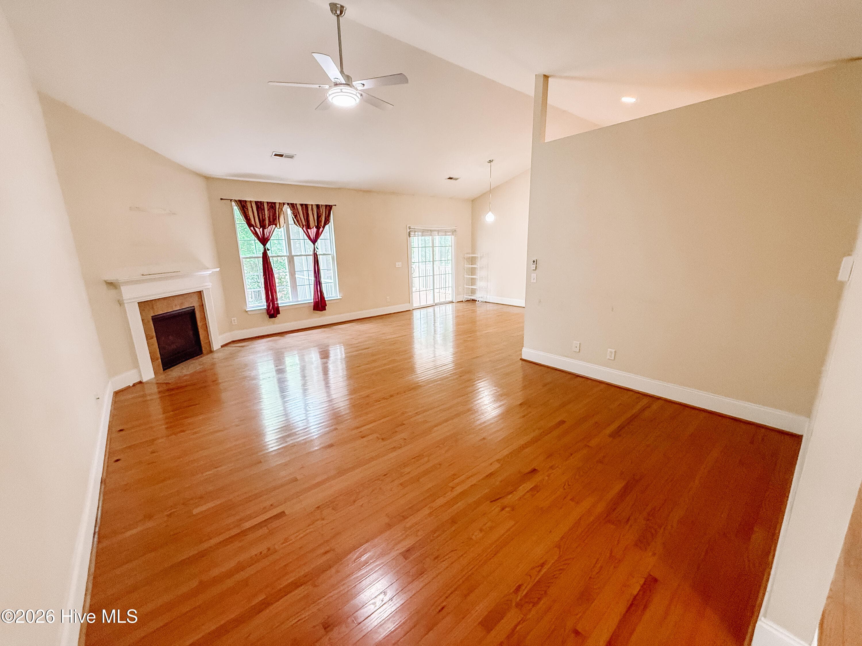 Single Family Residence at 165 Rhett Drive, McCormick, SC 29835, photo 8 of 21