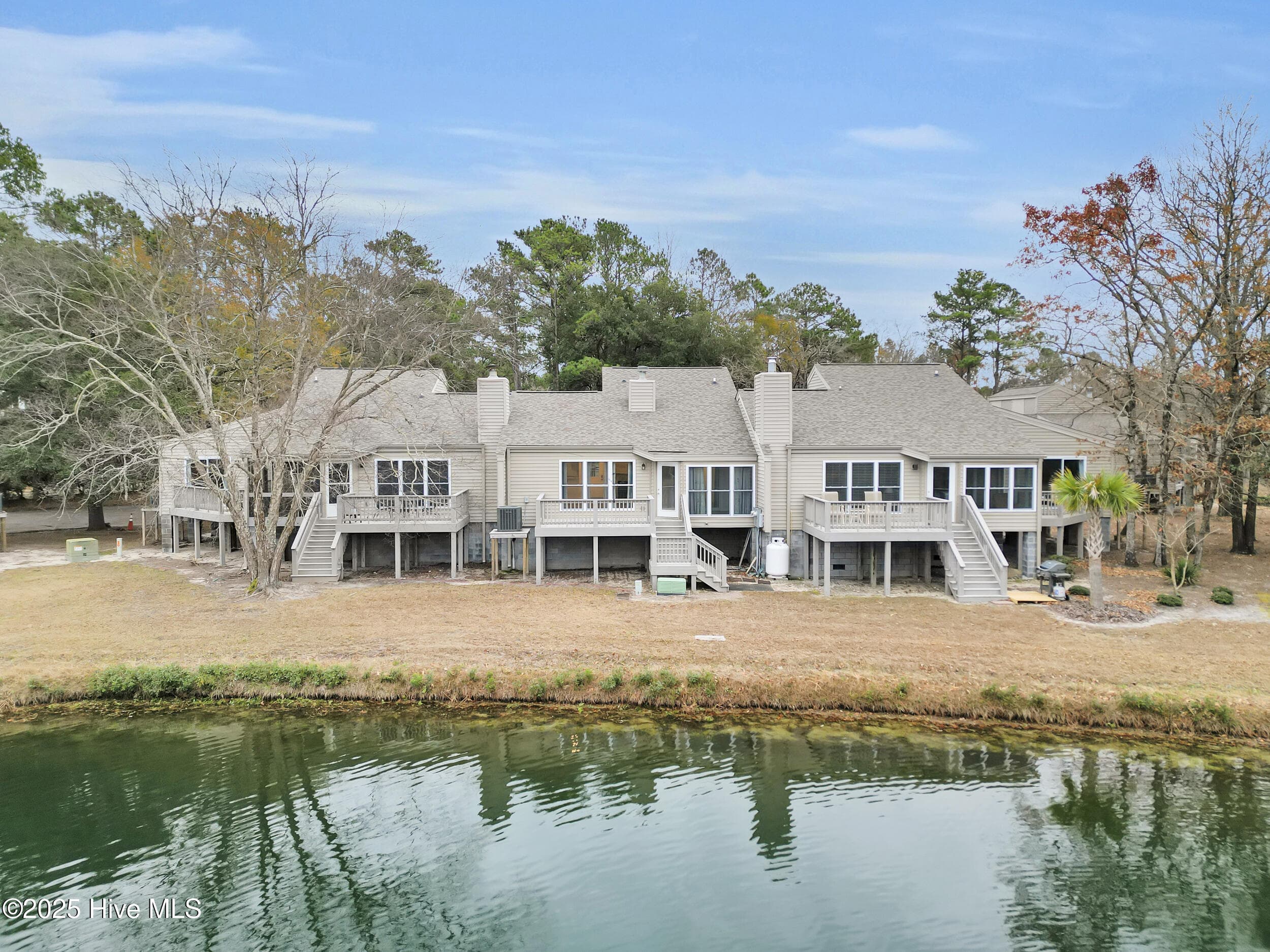 Single Family Residence at 7212 Windward Drive, New Bern, NC 28560, photo 33 of 41