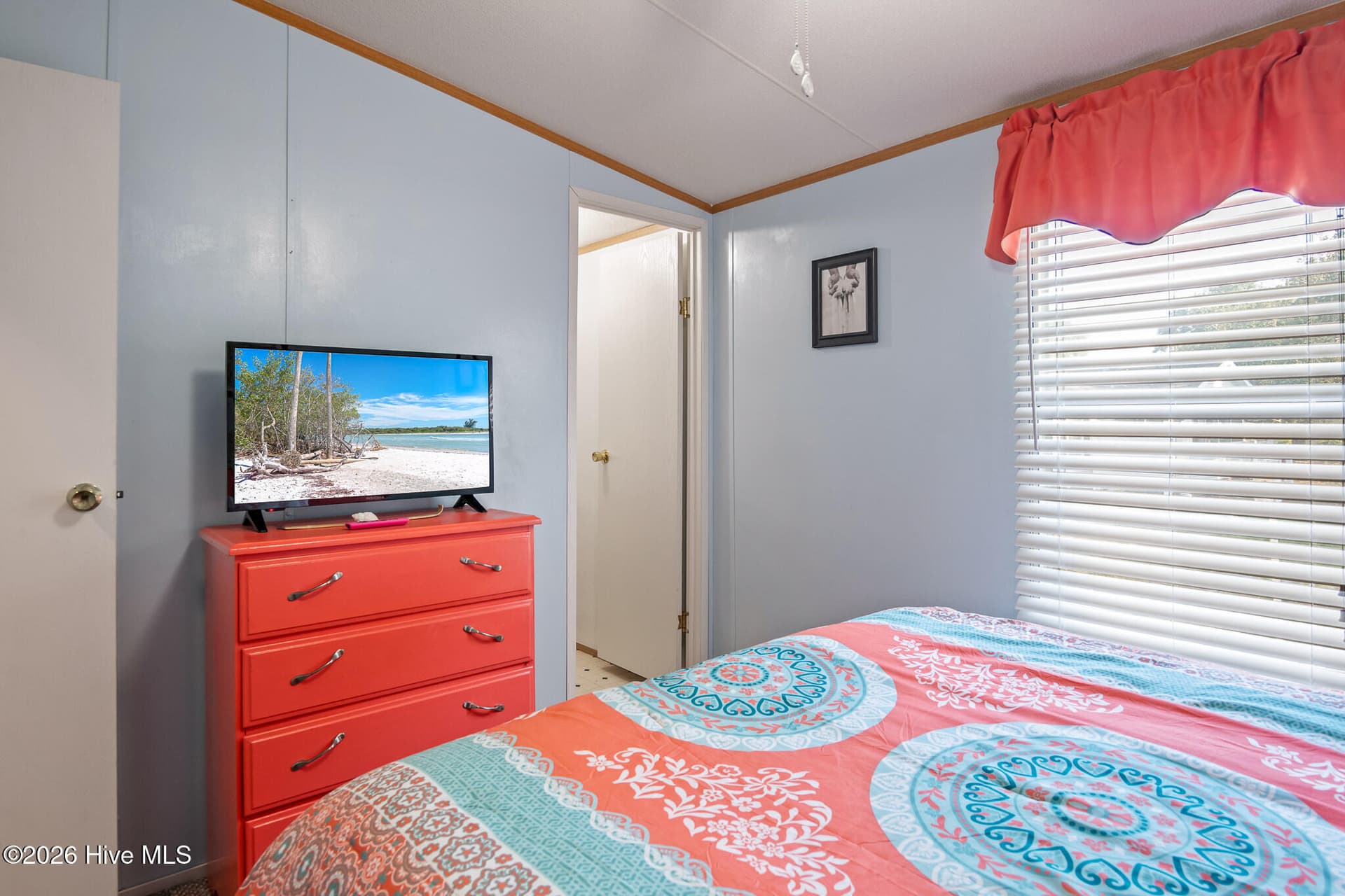 Manufactured Home at 1989 Scotch Sea Lane SW, Supply, NC 28462, photo 28 of 49