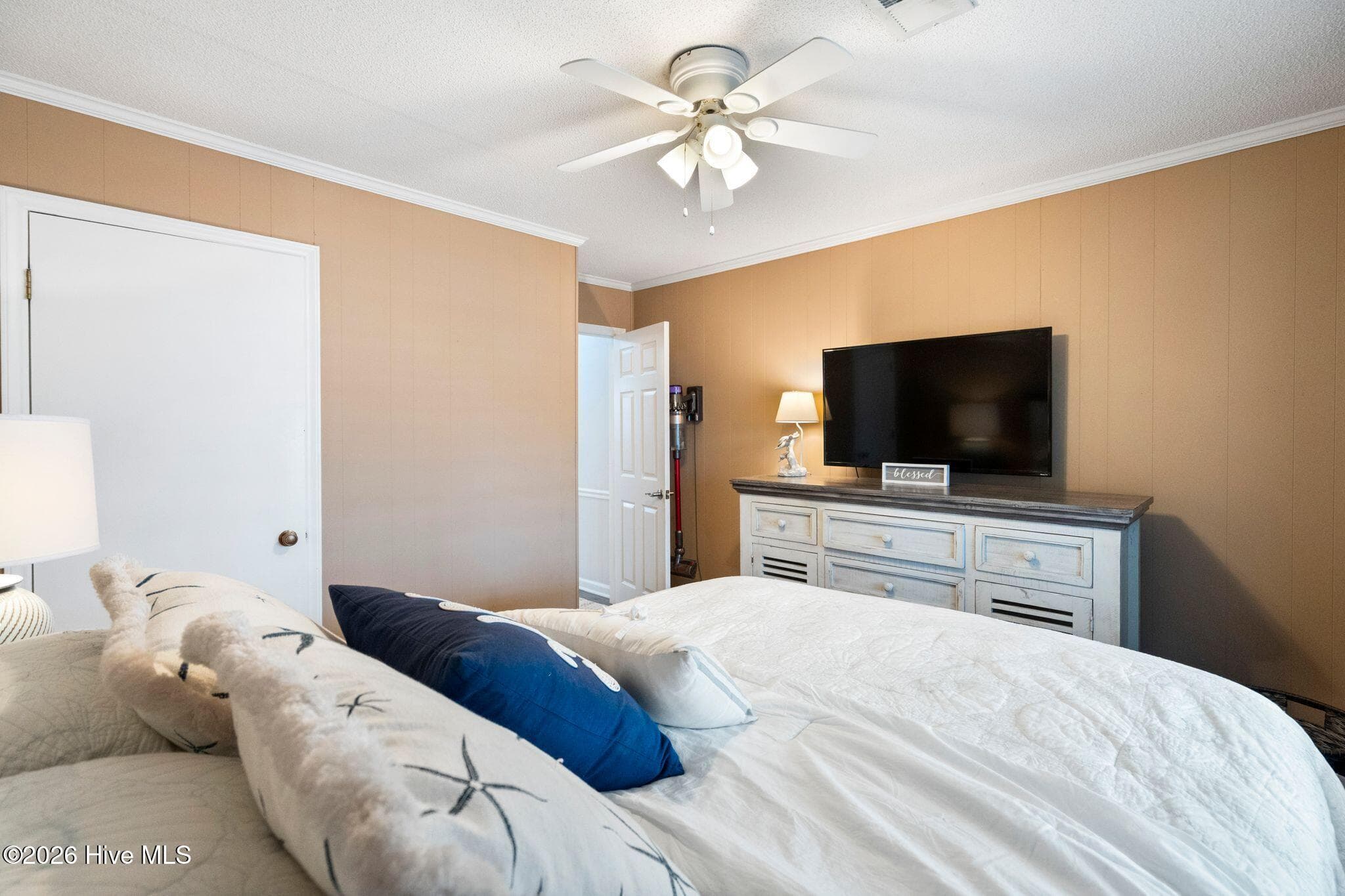 Single Family Residence at 417 4th Street, Sunset Beach, NC 28468, photo 22 of 41