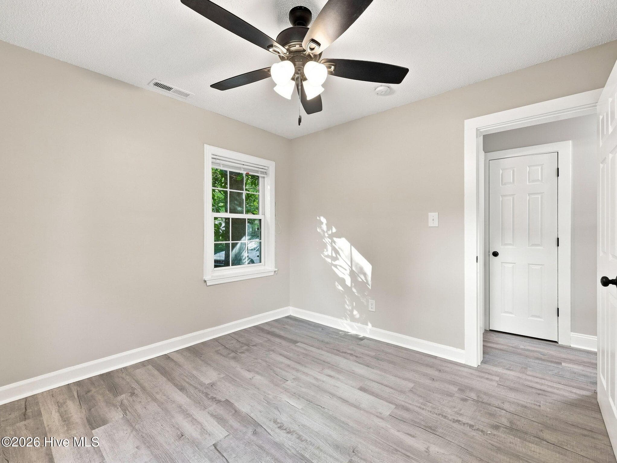 124 Sherwood Road, Jacksonville, NC 28540