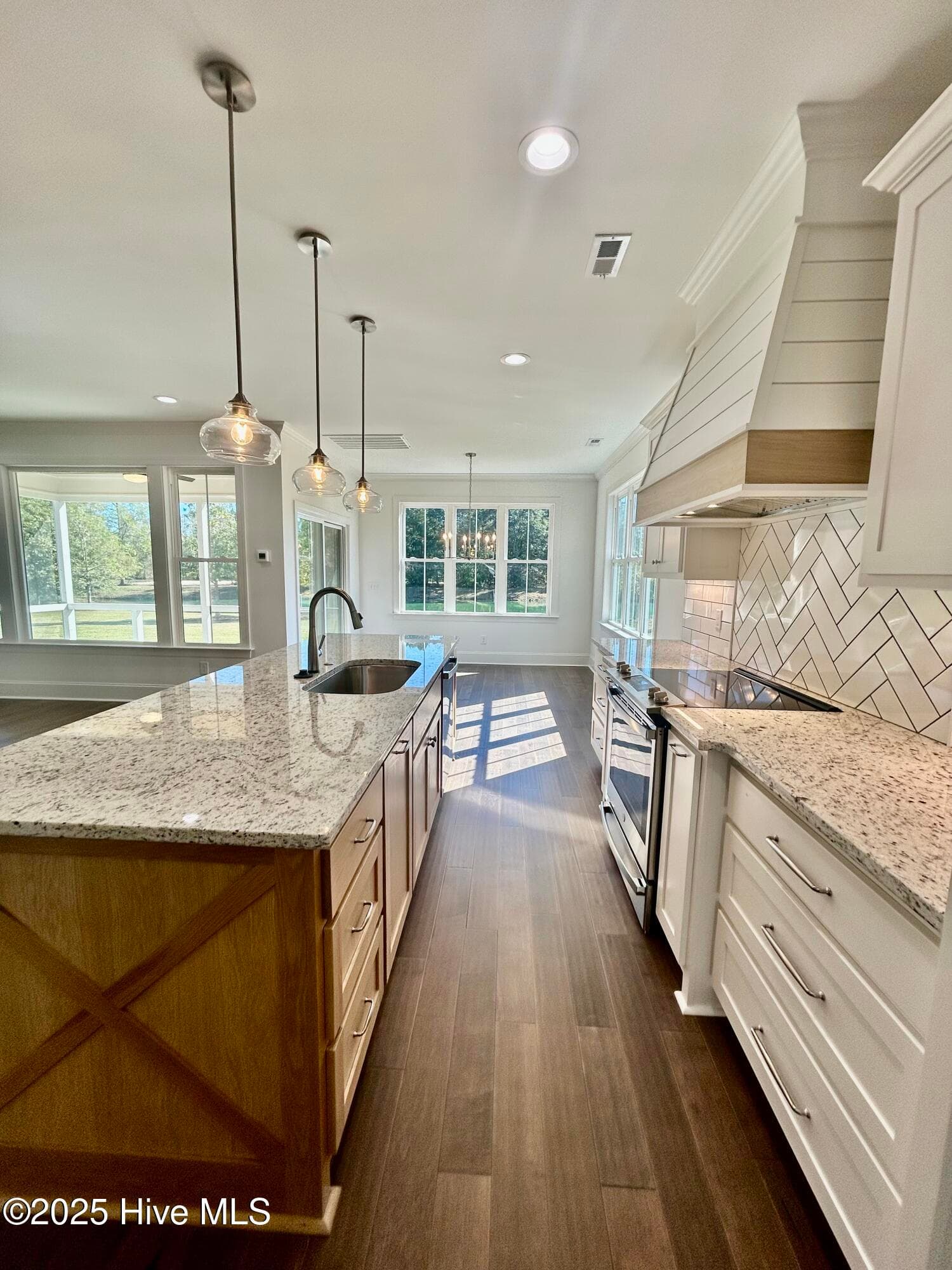 Single Family Residence at 141 Sycamore Lakes Drive, Wallace, NC 28466, photo 18 of 101