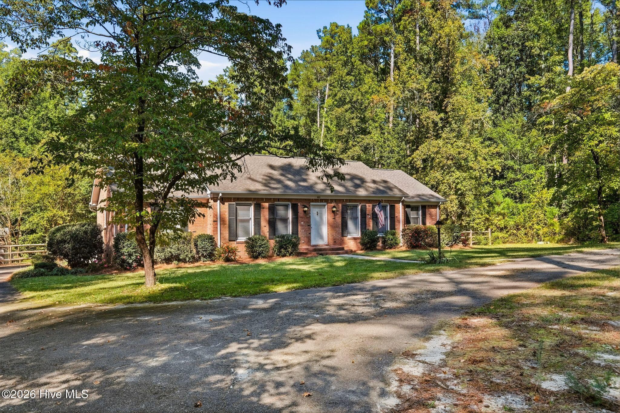 Single Family Residence at 603 Edgehill Parkway, Carthage, NC 28327, photo 2 of 29