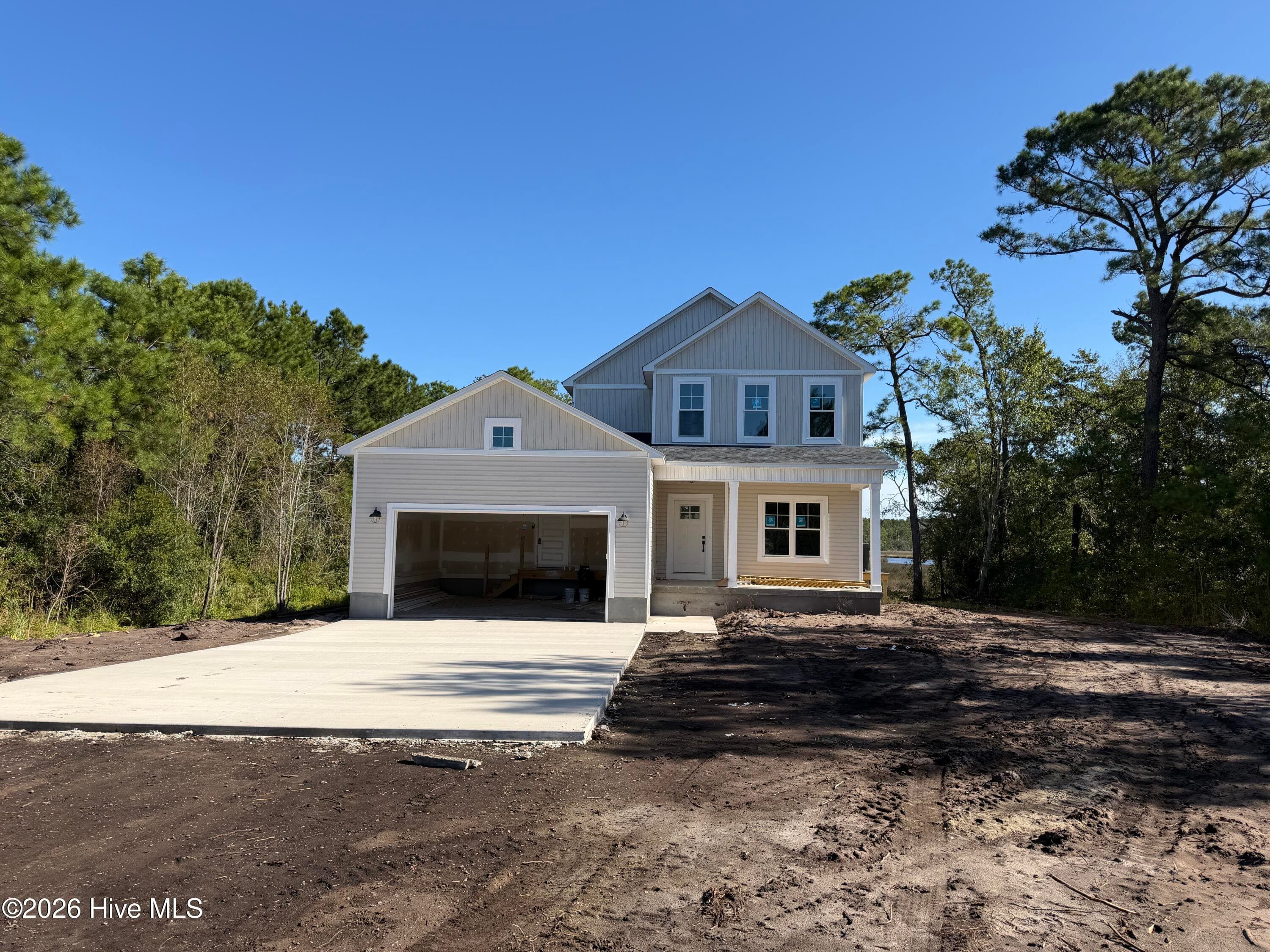 Single Family Residence at 278 E Ivybridge Drive, Hubert, NC 28539, photo 2 of 128