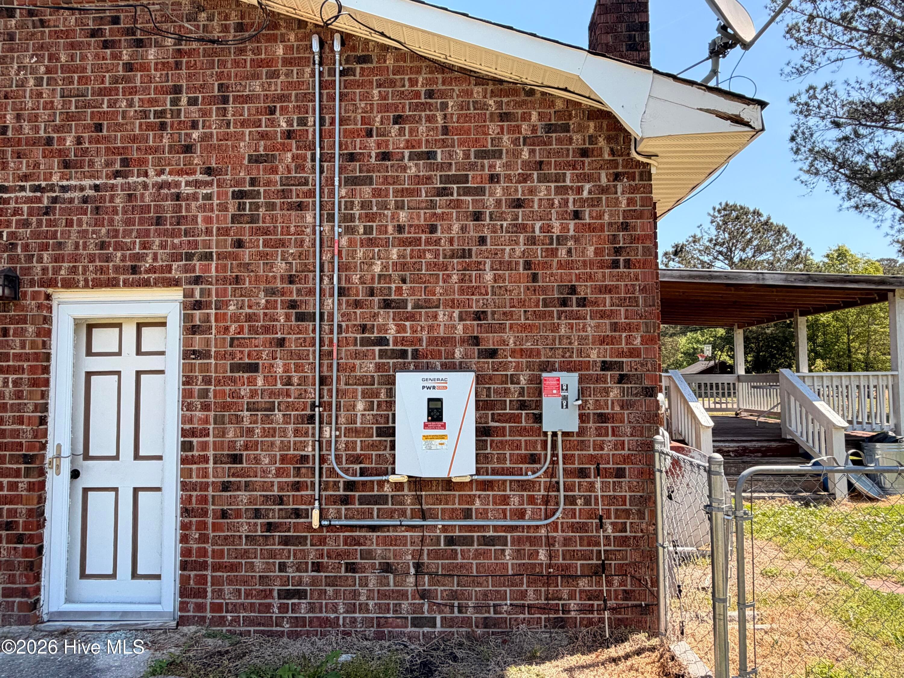 solar controller - 236 Brinkleyville Road, Ahoskie, NC 27910