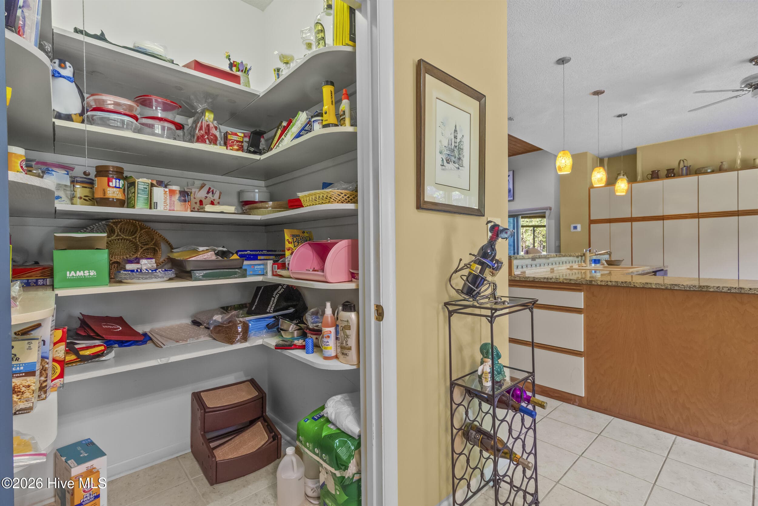 Pantry - 3306 Peppercorn Road, New Bern, NC 28562