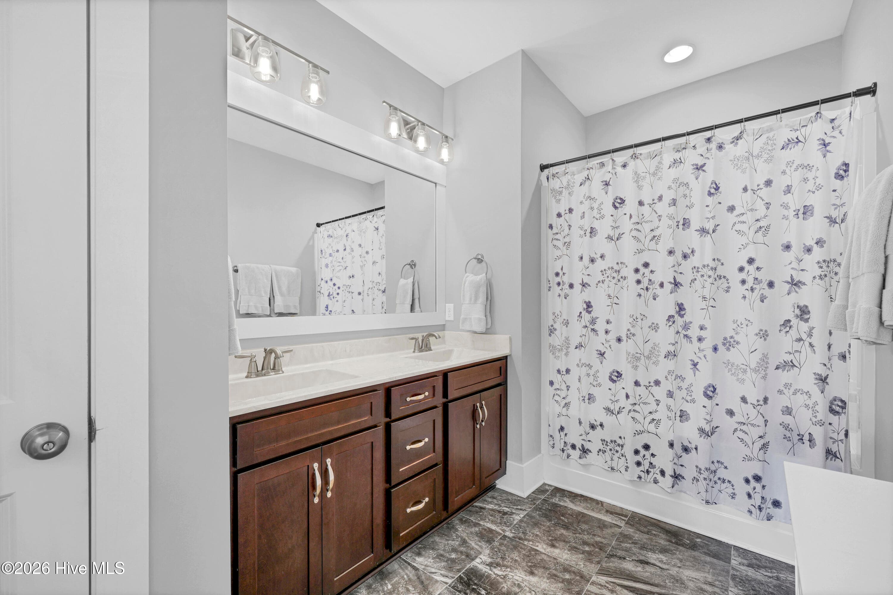 Townhouse at 6024 Richard Bradley Drive, Wilmington, NC 28409, photo 22 of 37