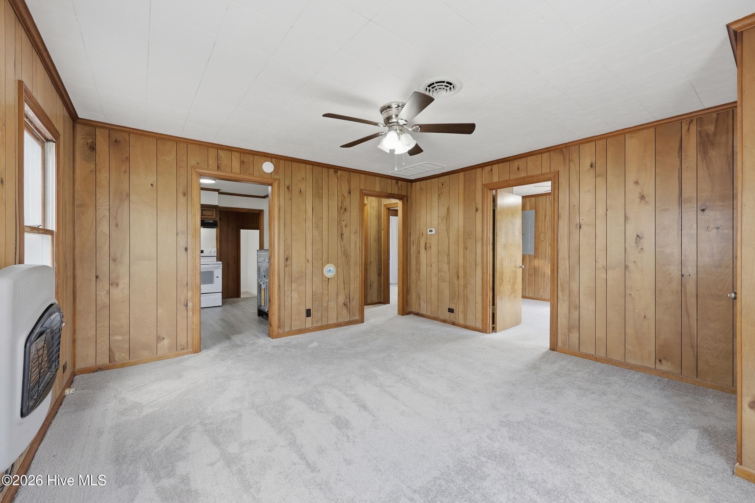 Single Family Residence at 1120 Northside Road, Elizabeth City, NC 27909, photo 5 of 32