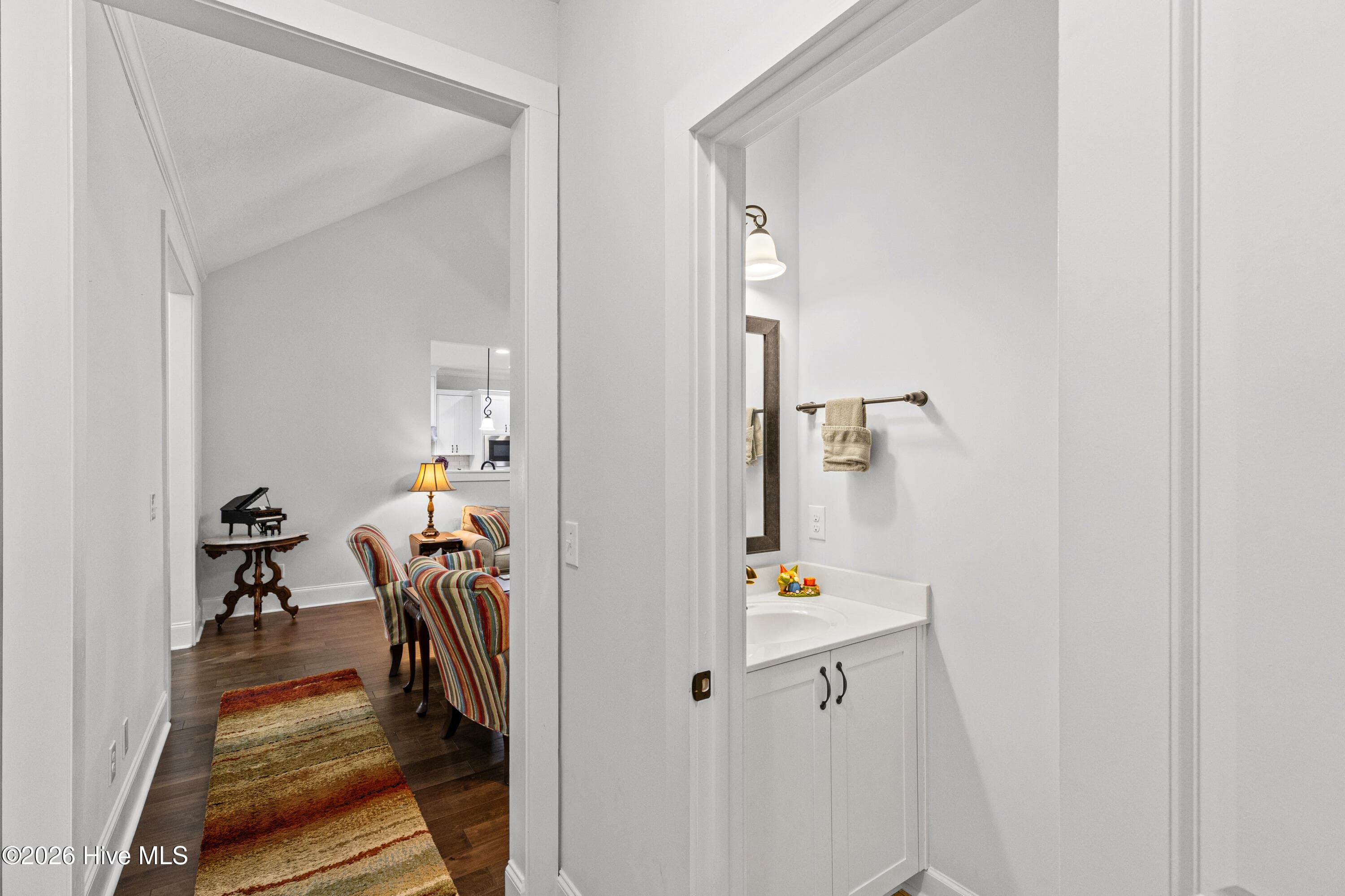 Convenient powder room location - 2016 Edenberry Row, Beech Island, SC 29842