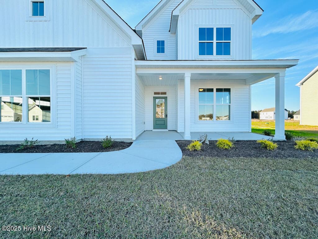 SIMILAR PHOTO - 814 Tupelo Tree Drive, Hubert, NC 28539