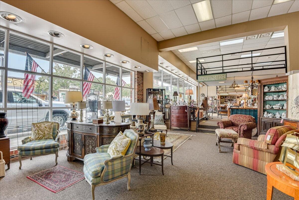 Business at 114 W 6th Street, Waynesboro, GA 30830, photo 21 of 75
