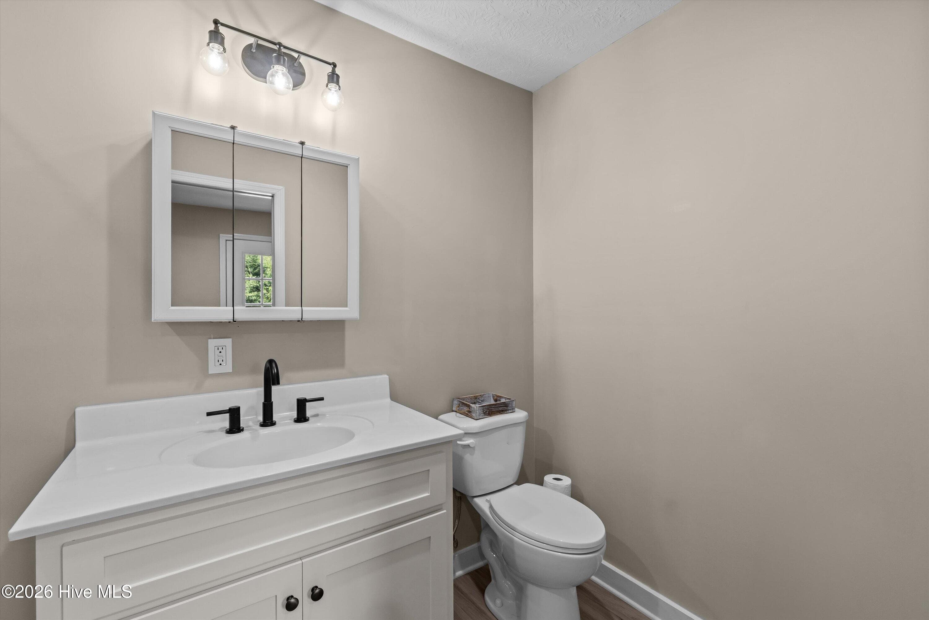 Single Family Residence at 4383 Hwy 80, Wrens, GA 30833, photo 14 of 25