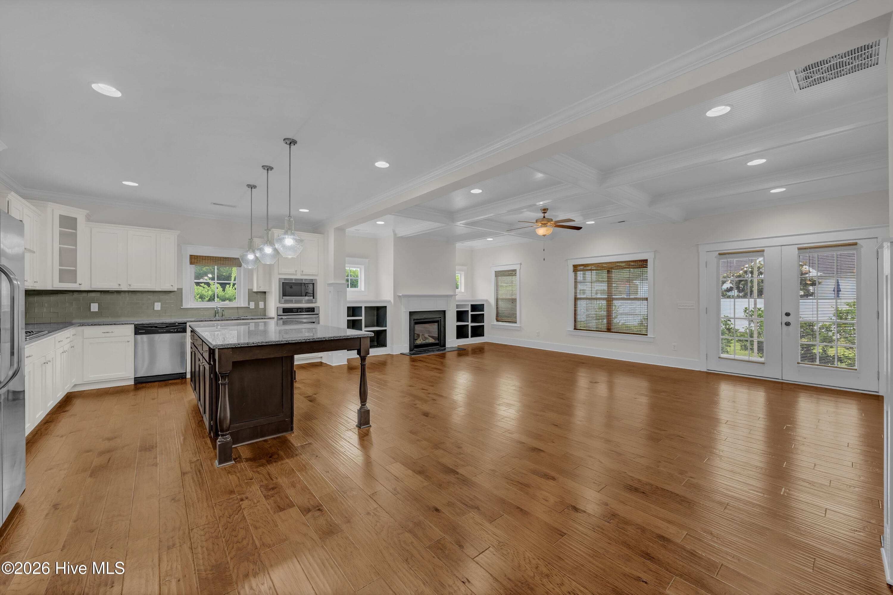 Single Family Residence at 4136 Pine Hollow Drive, Wilmington, NC 28412, photo 6 of 28