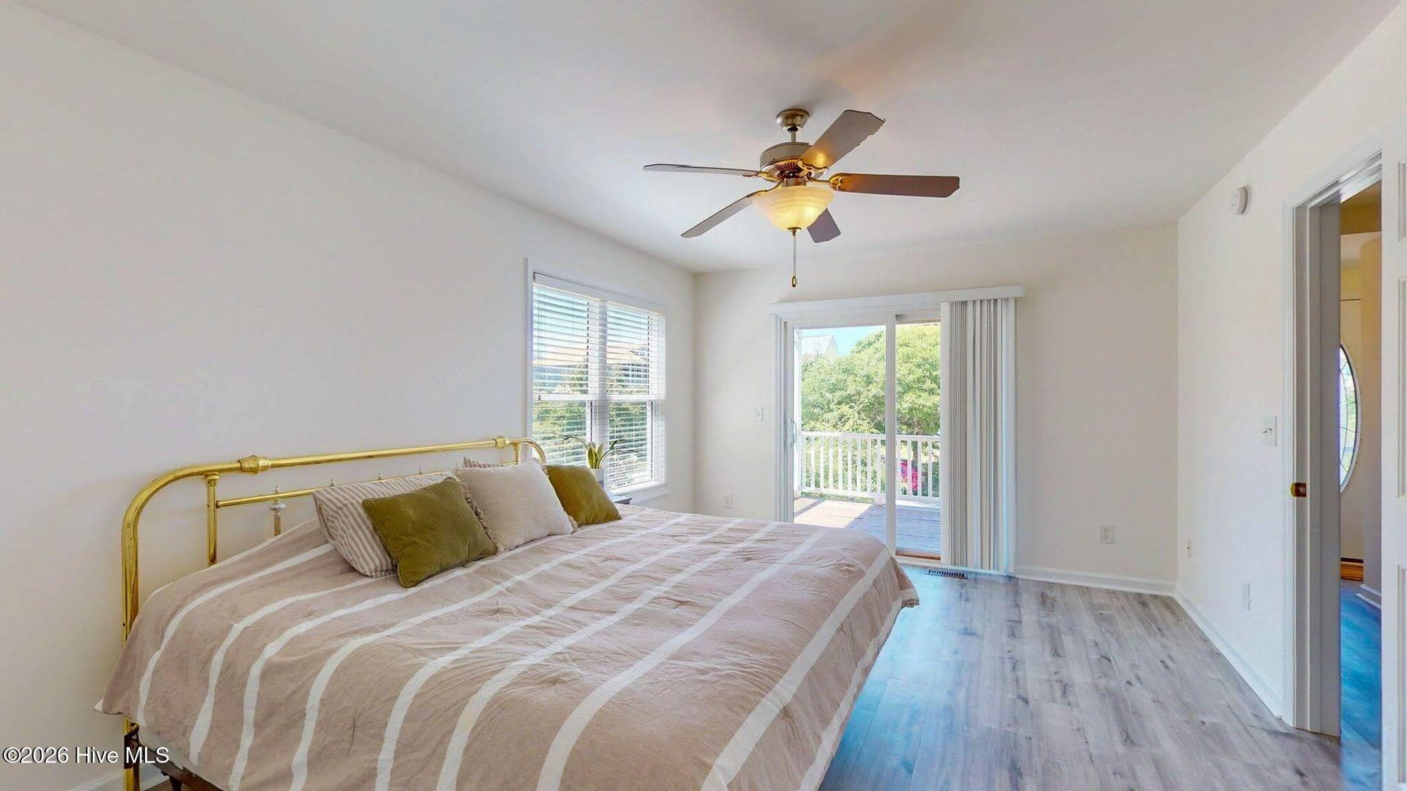 Single Family Residence at 58 N Ridge, Surf City, NC 28445, photo 28 of 54