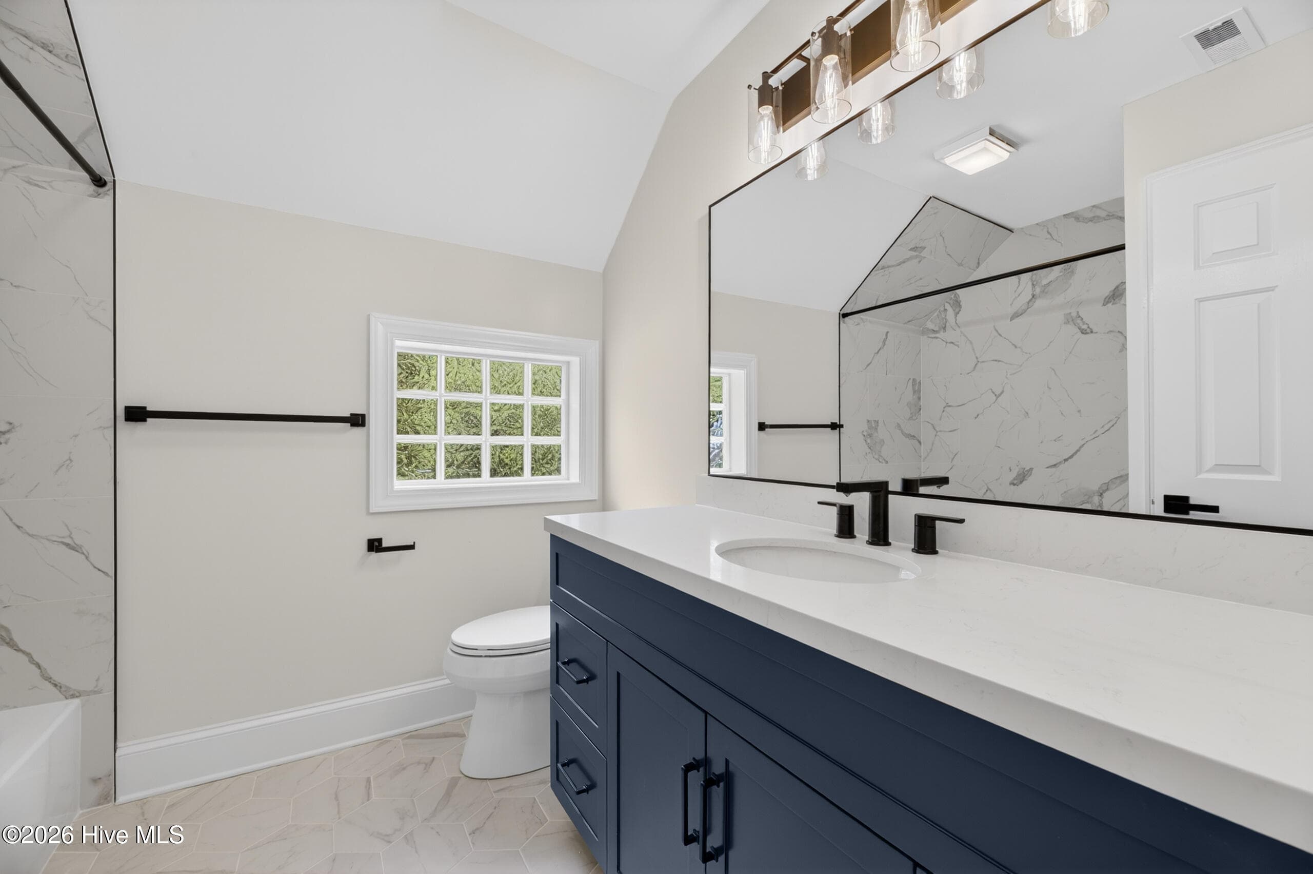 Single Family Residence at 208 Dupont Circle, Greenville, NC 27858, photo 39 of 53