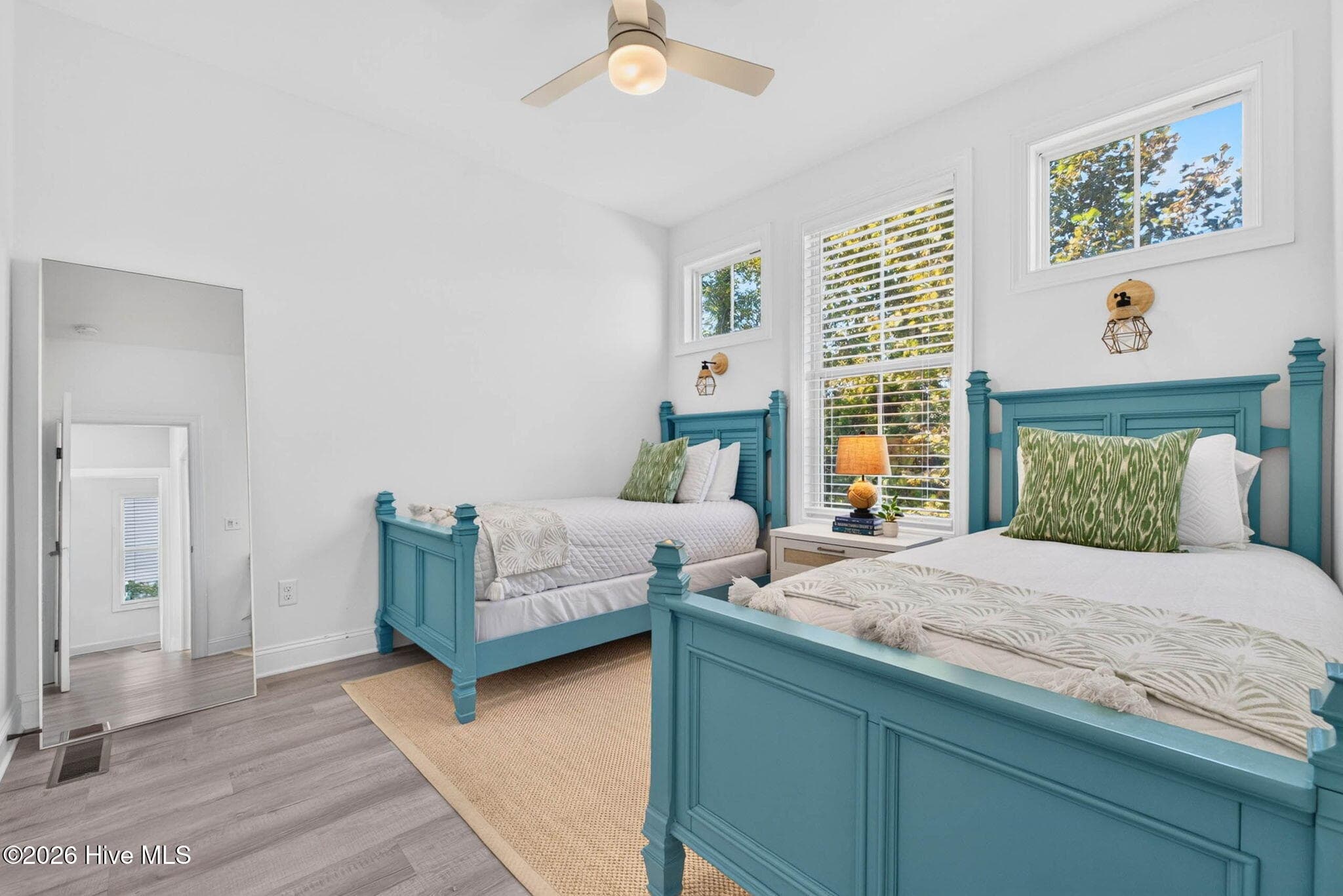 Single Family Residence at 1406 Marsh Cove Lane, Wilmington, NC 28409, photo 22 of 47