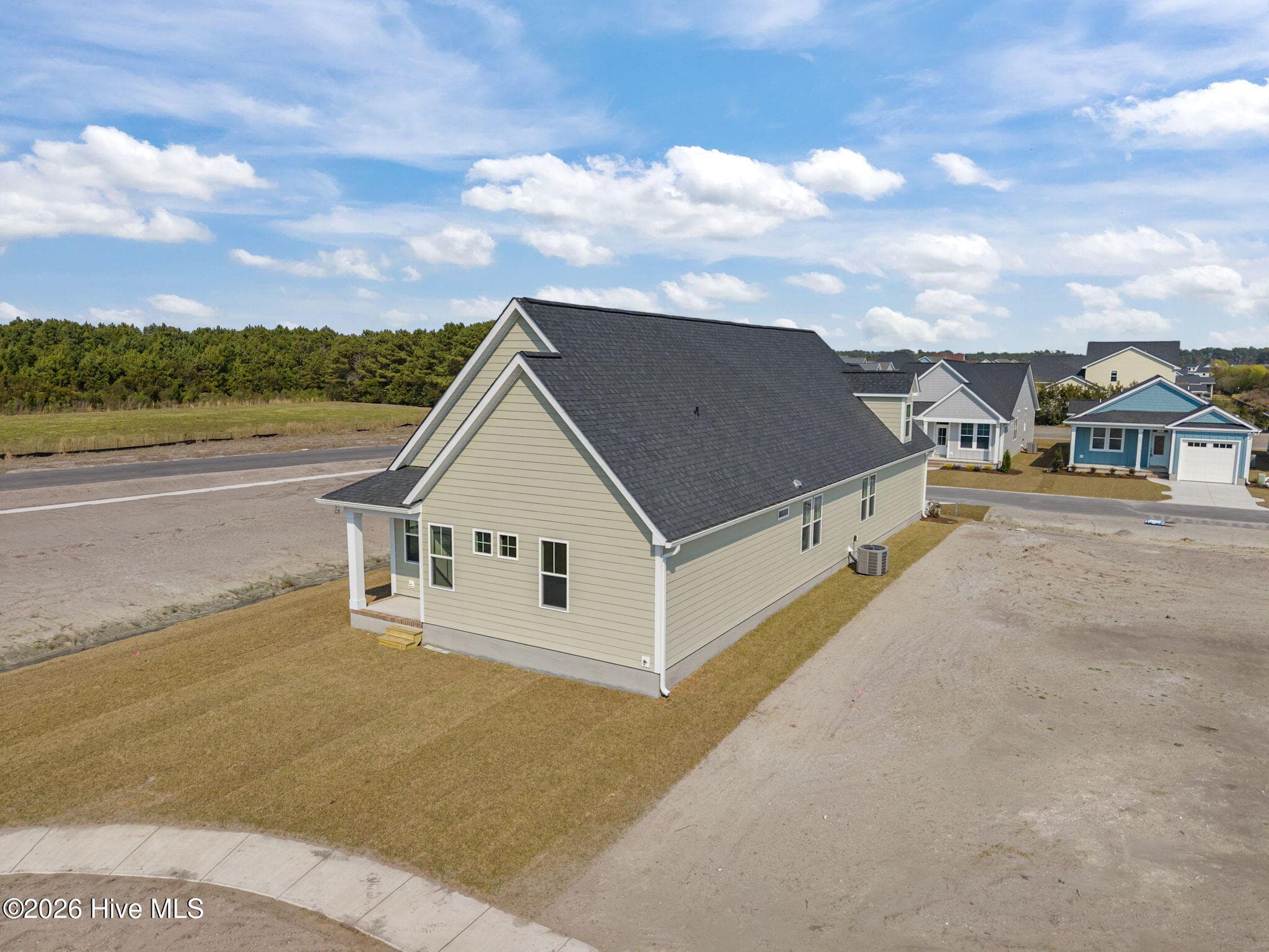 Single Family Residence at 102 Golden Finch Drive, Beaufort, NC 28516, photo 91 of 93