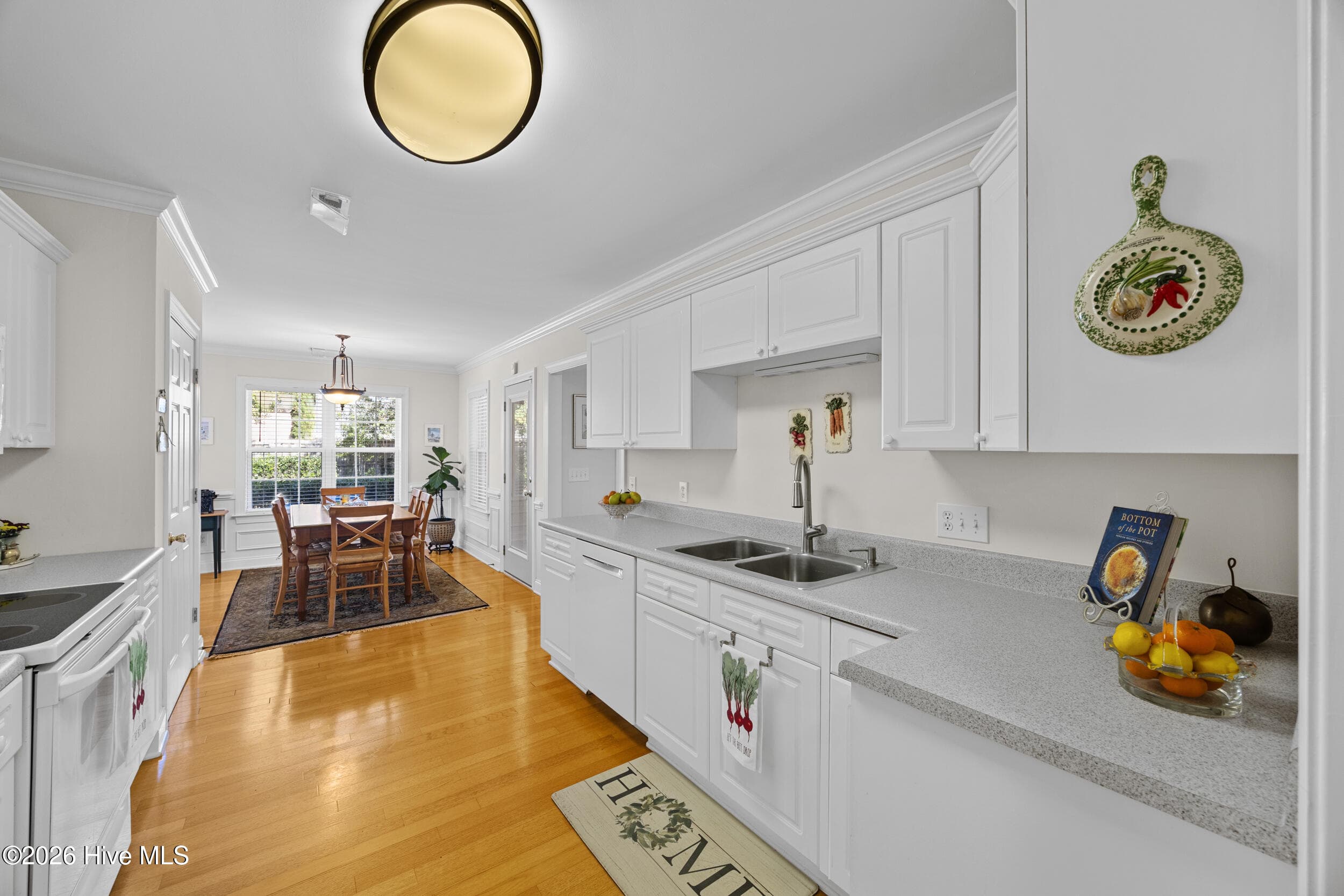 Single Family Residence at 611 Salo Street, Wilmington, NC 28411, photo 14 of 76