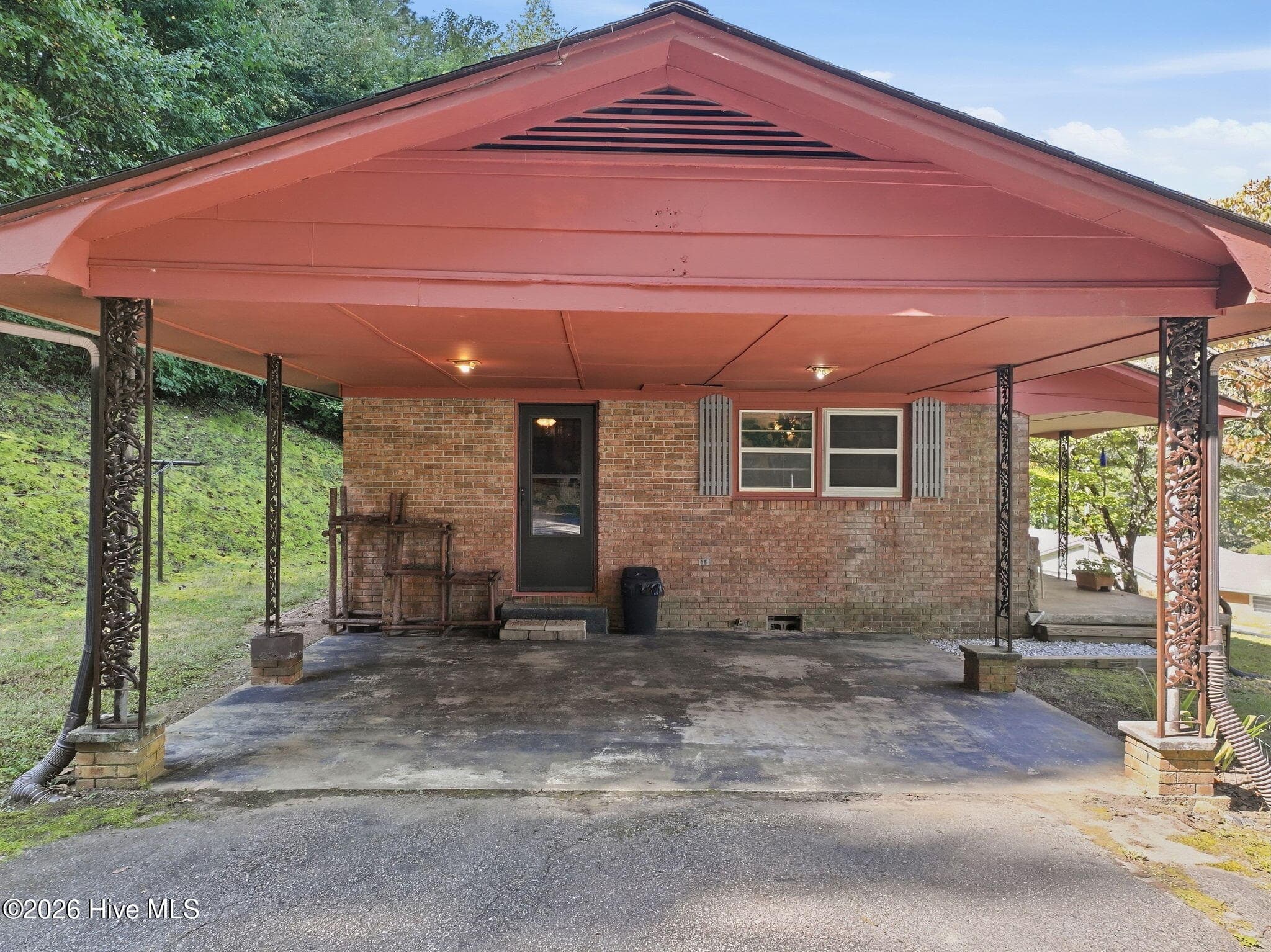 Single Family Residence at 3410 Pisgah Road, Andrews, NC 28901, photo 5 of 14