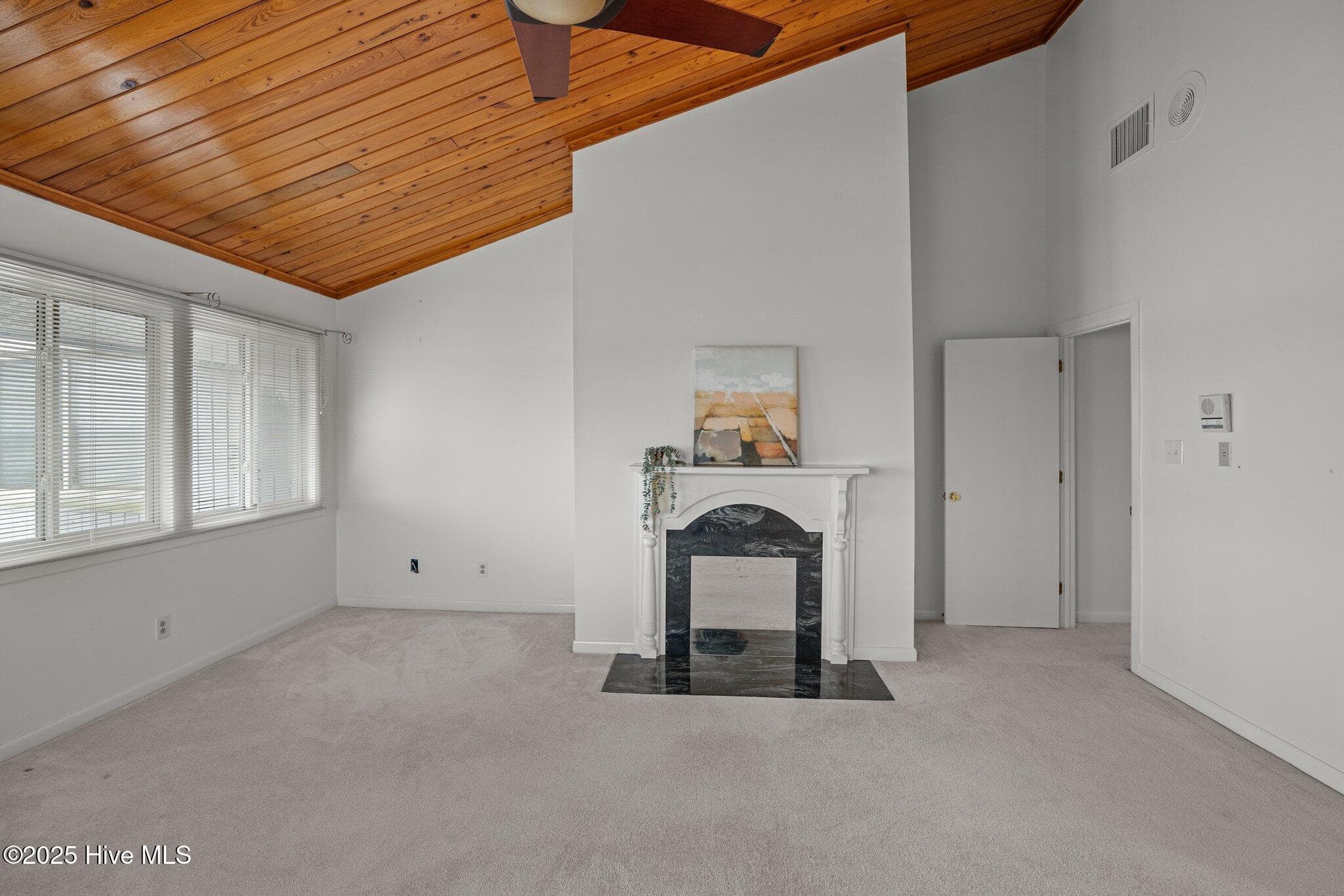 Townhouse at 24 Batts Hill Road, New Bern, NC 28562, photo 31 of 50
