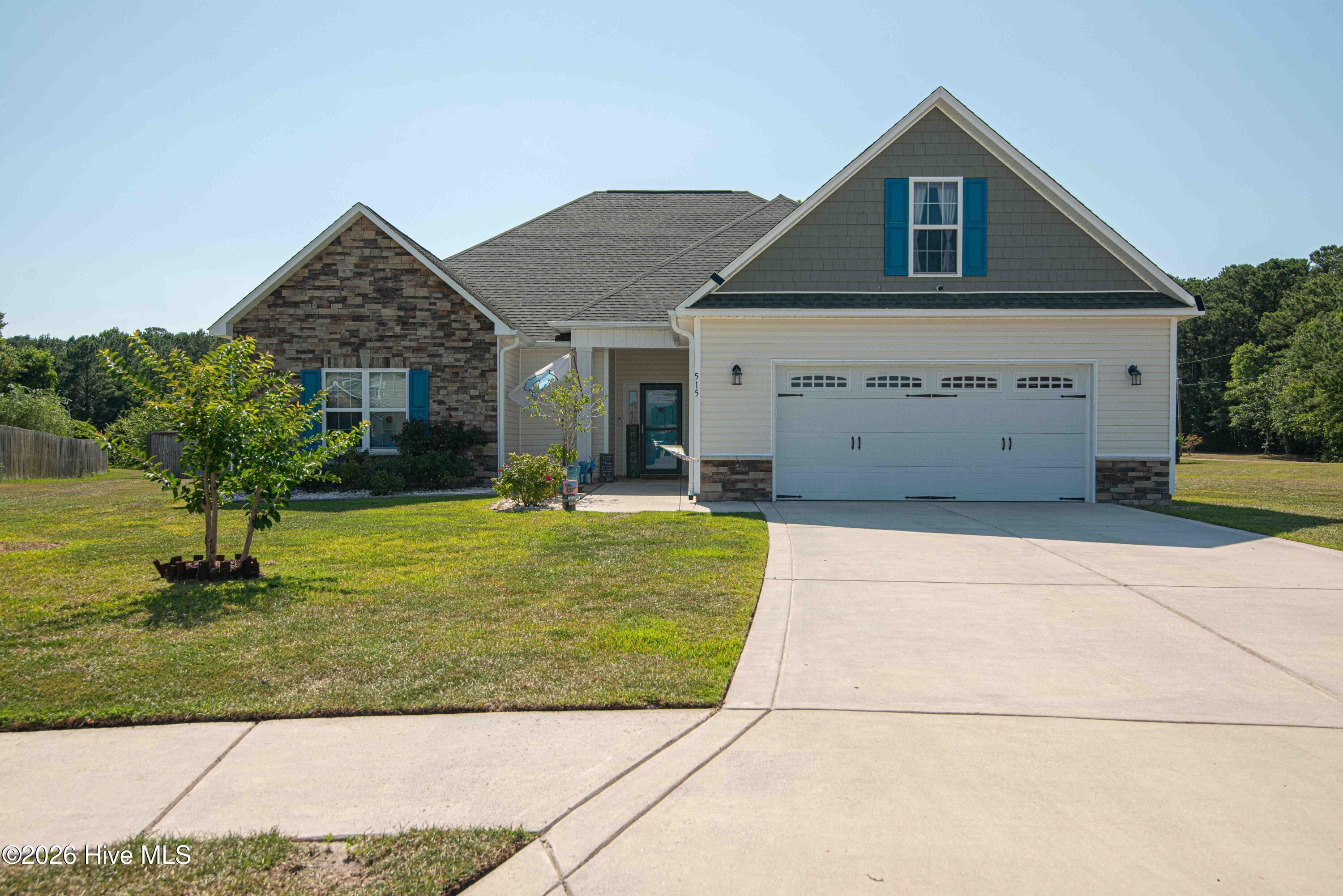 515 Shipyard Court, Swansboro, NC 28584