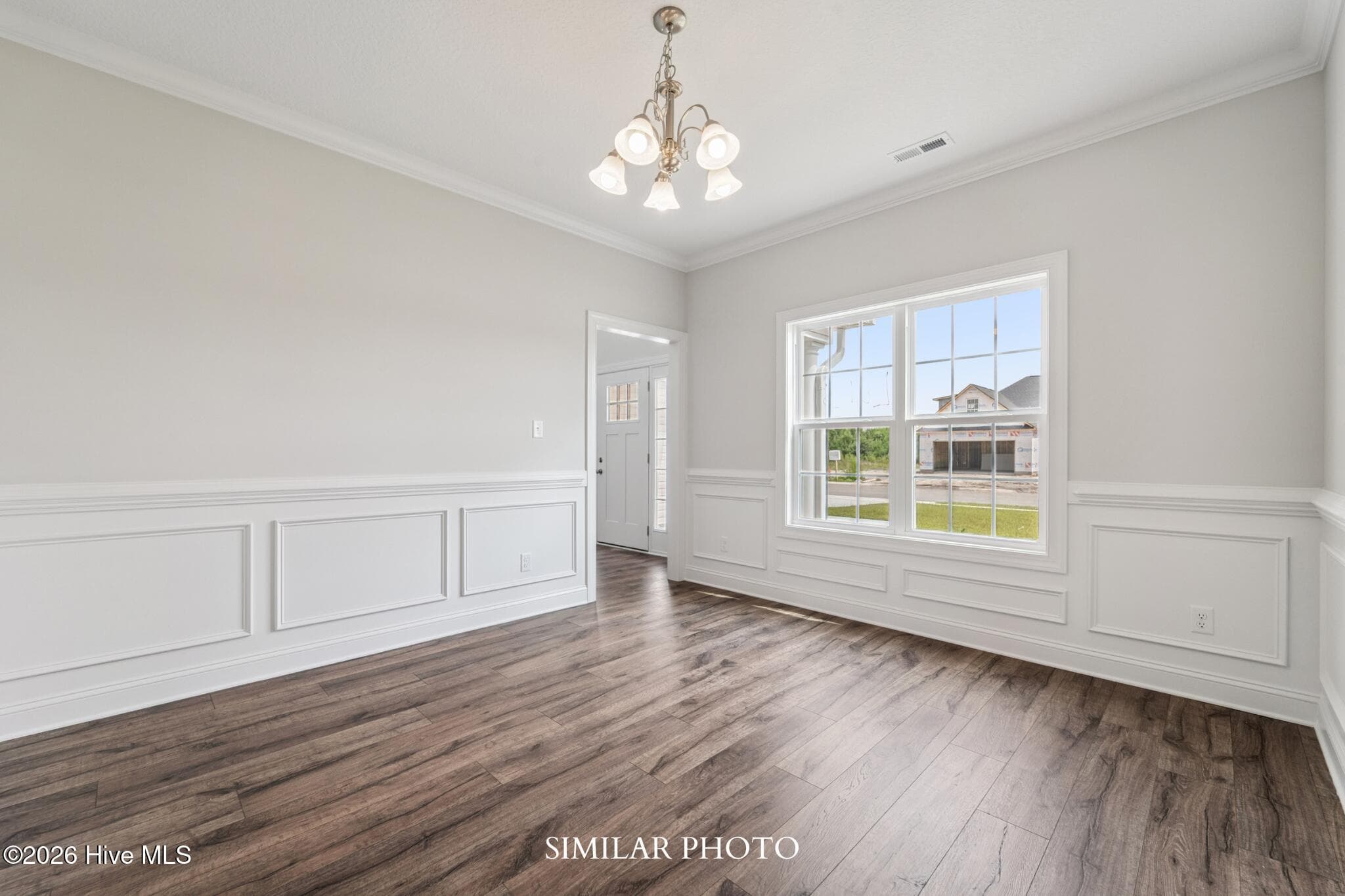 Single Family Residence at 613 Indigo Johnston Drive, Jacksonville, NC 28546, photo 10 of 73