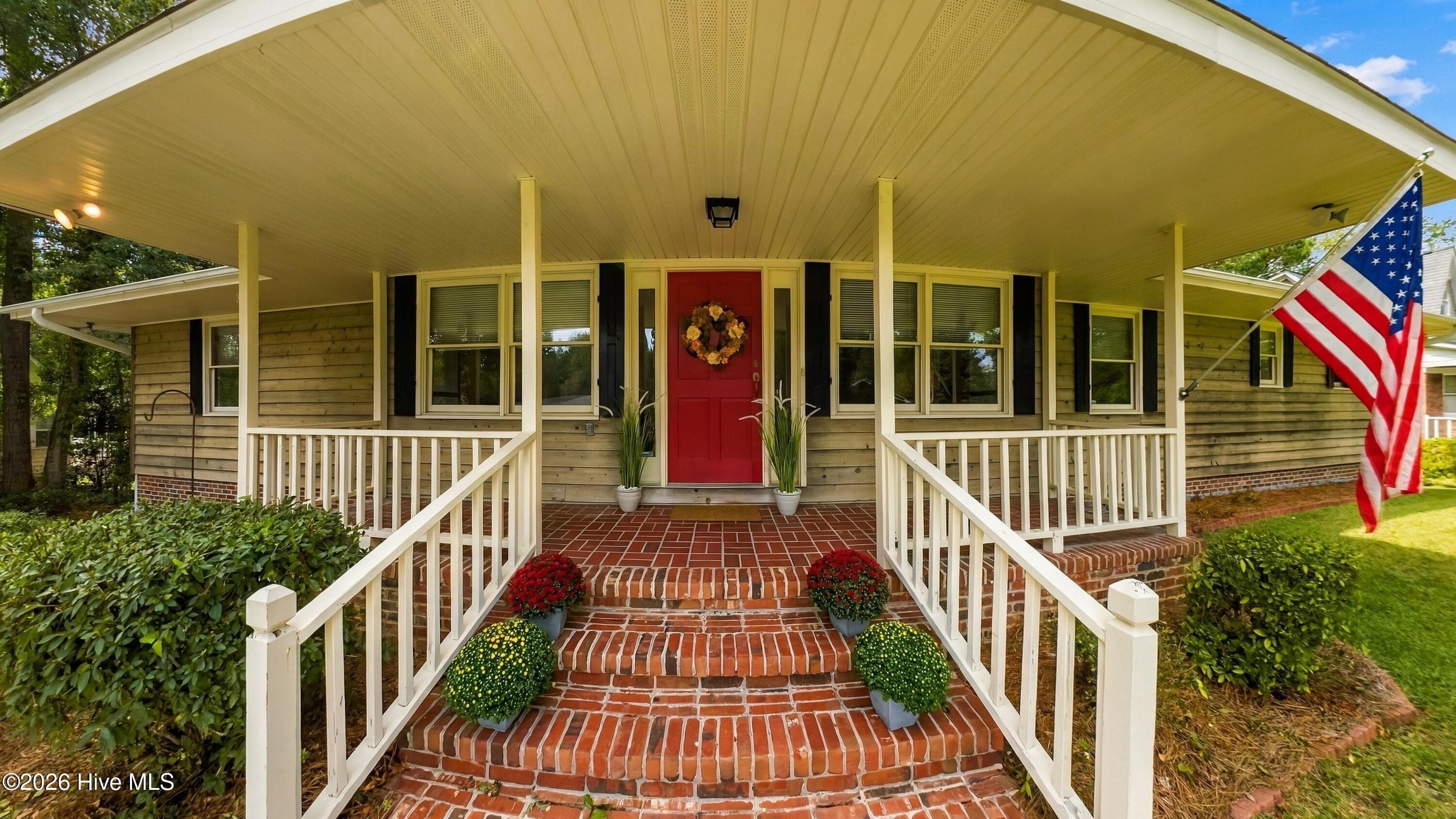Single Family Residence at 306 Shore Point Drive, Wilmington, NC 28411, photo 81 of 86