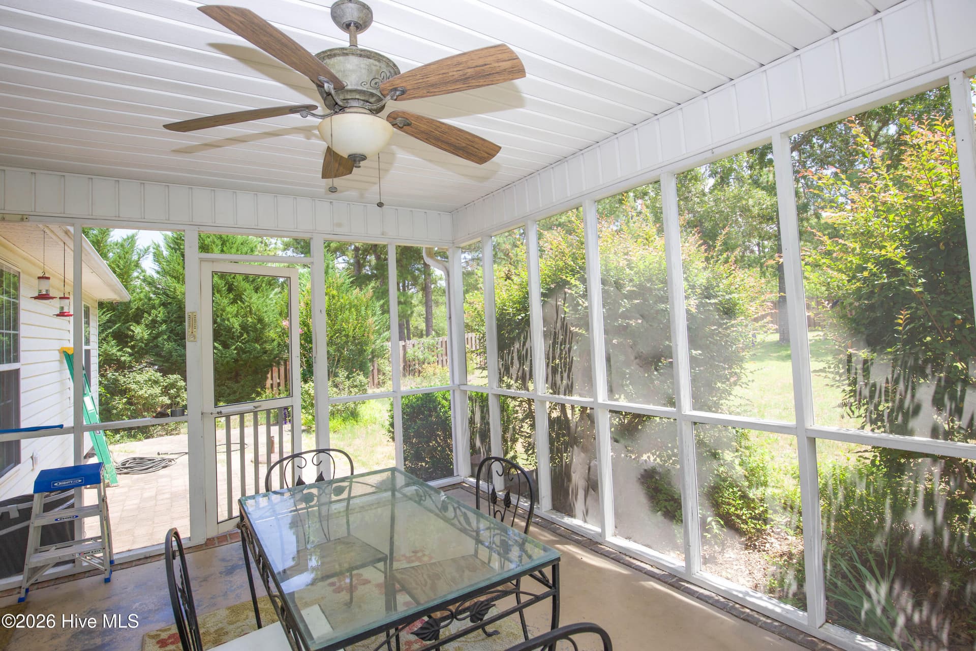 Single Family Residence at 340 Queens Cove Way, Carthage, NC 28327, photo 13 of 38