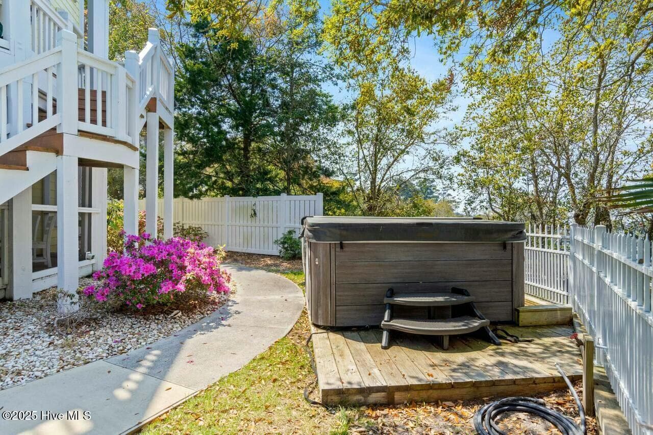 Hot Tub - 7012 Sound Drive, Emerald Isle, NC 28594