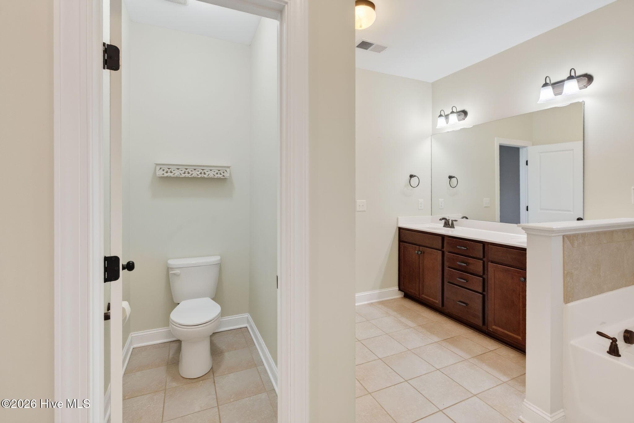 Single Family Residence at 525 Daylily Court, Carthage, NC 28327, photo 22 of 49