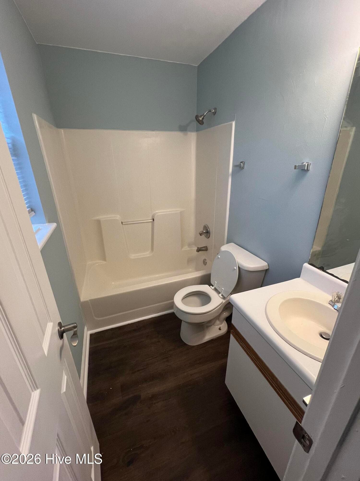 2 bathrooms on each side. One bedroom on each side has a dedicated bathroom. - 3204 Parkway Court A & B, Greenville, NC 27834