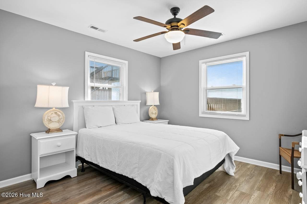 Single Family Residence at 2005 Ocean Drive, Emerald Isle, NC 28594, photo 11 of 31