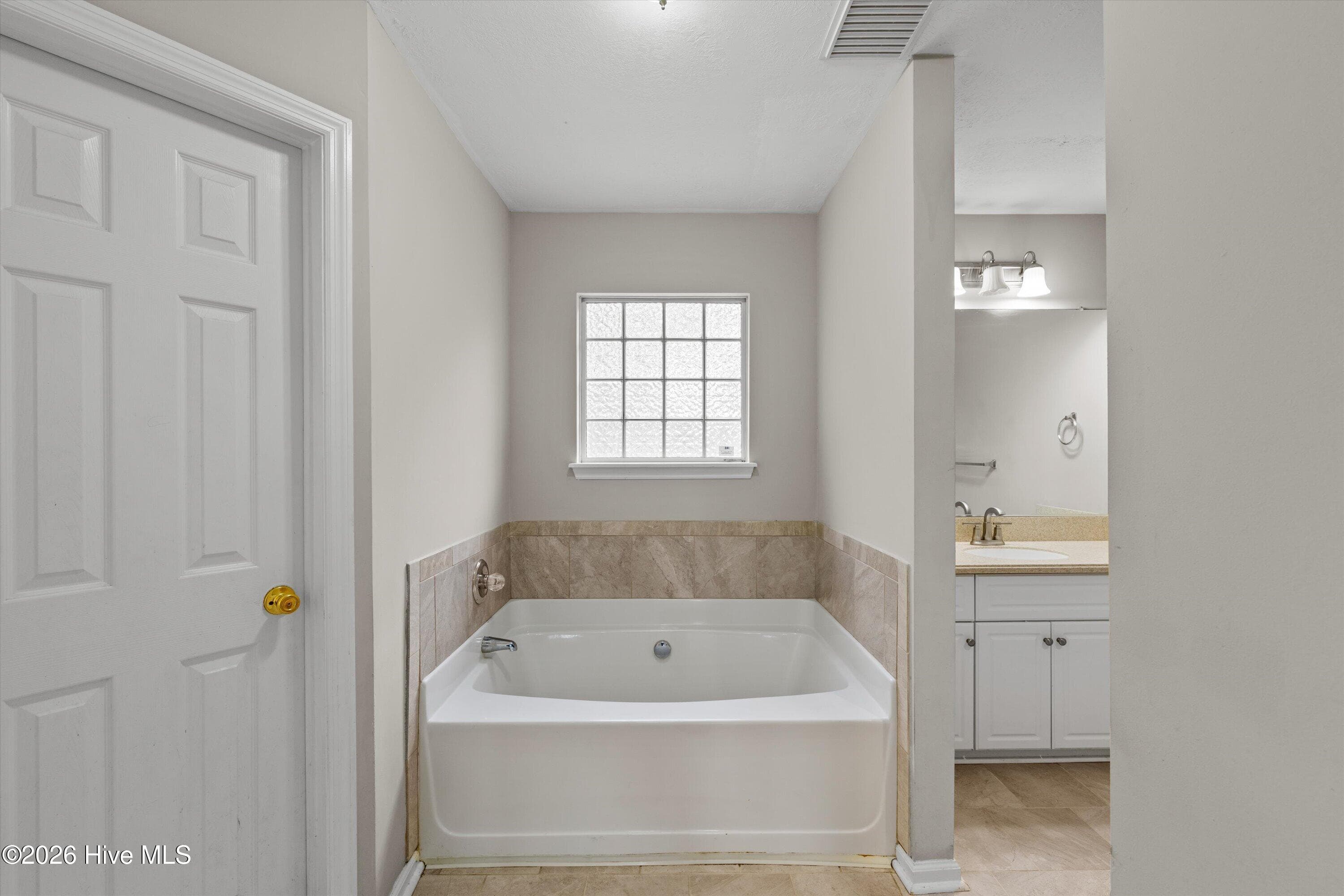 Single Family Residence at 7600 Senators Ridge Drive, Grovetown, GA 30813, photo 18 of 31