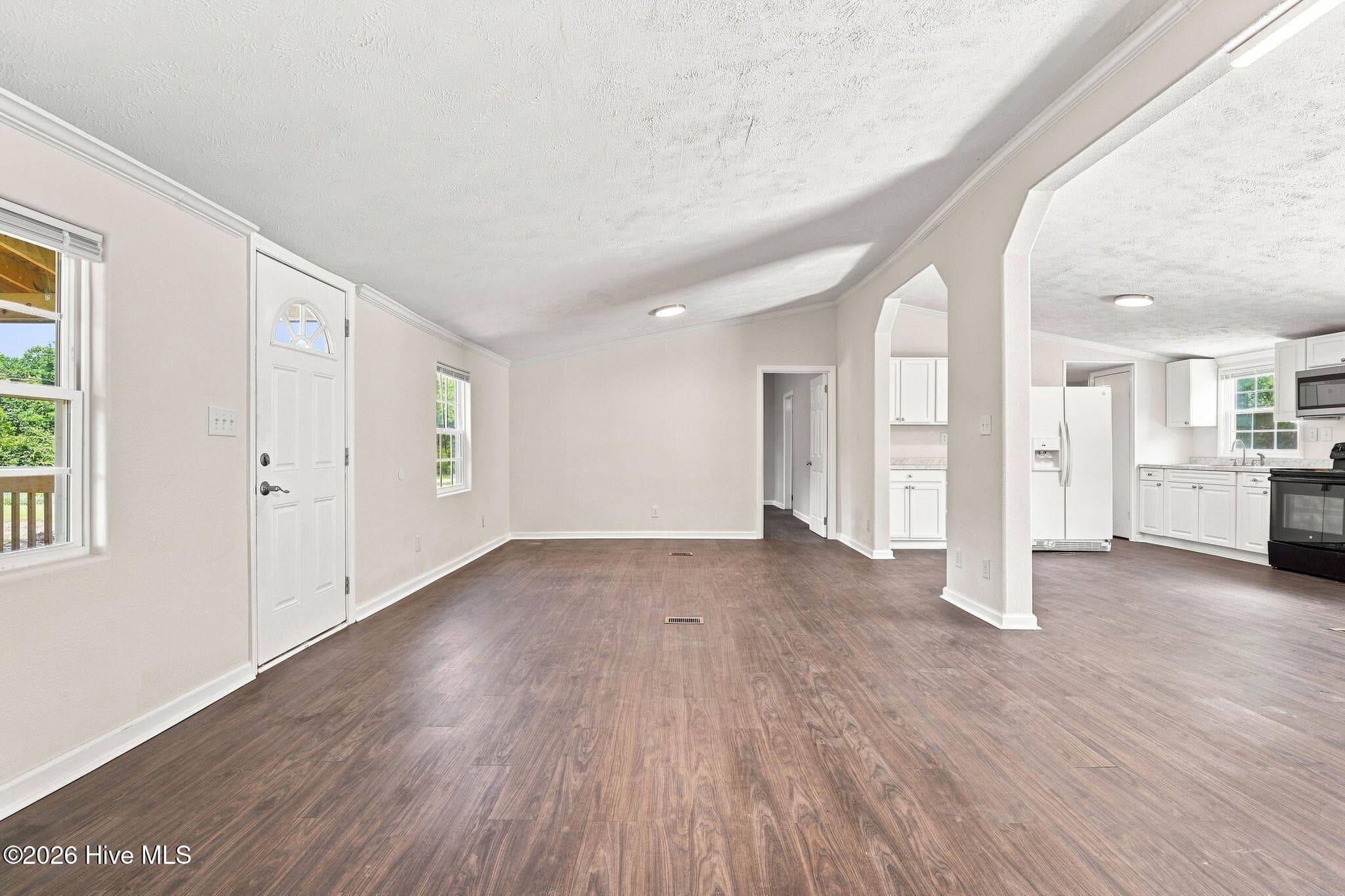 Manufactured Home at 23281 Marston Road, Laurel Hill, NC 28351, photo 6 of 50