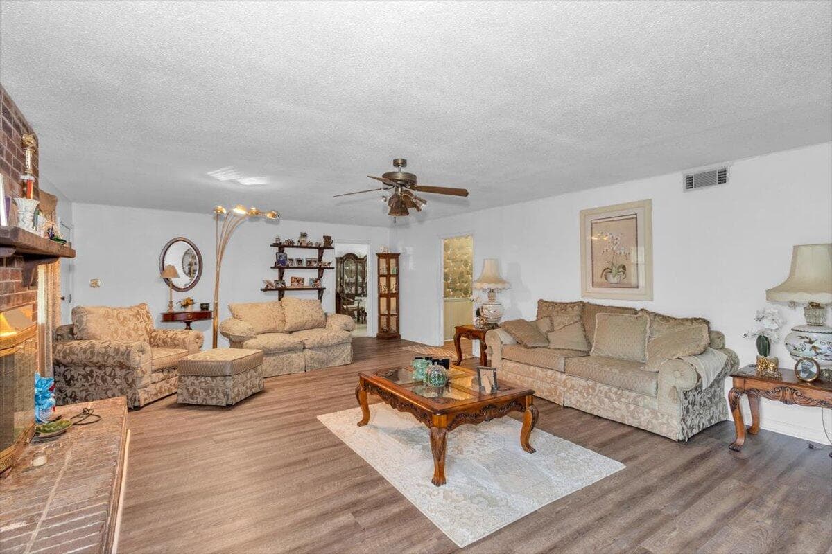living room - 7025 Rance Perry Road, Appling, GA 30802