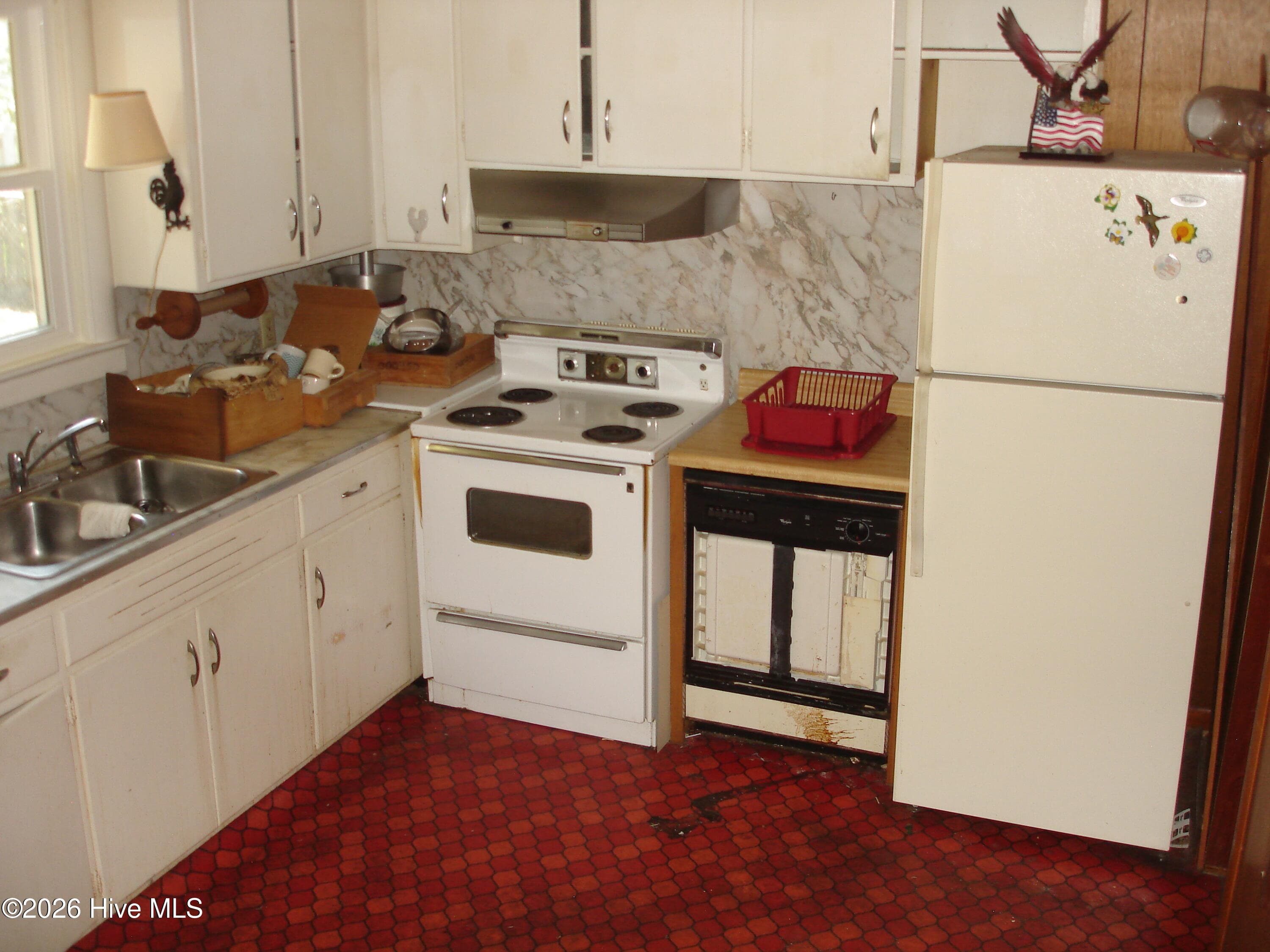 Single Family Residence at 5806 Roseland Drive, Wilmington, NC 28409, photo 20 of 38