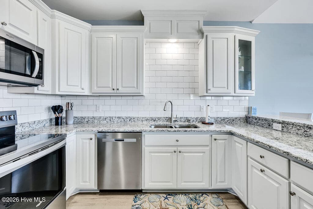 Townhouse at 246 Grandview Drive, Sneads Ferry, NC 28460, photo 10 of 53