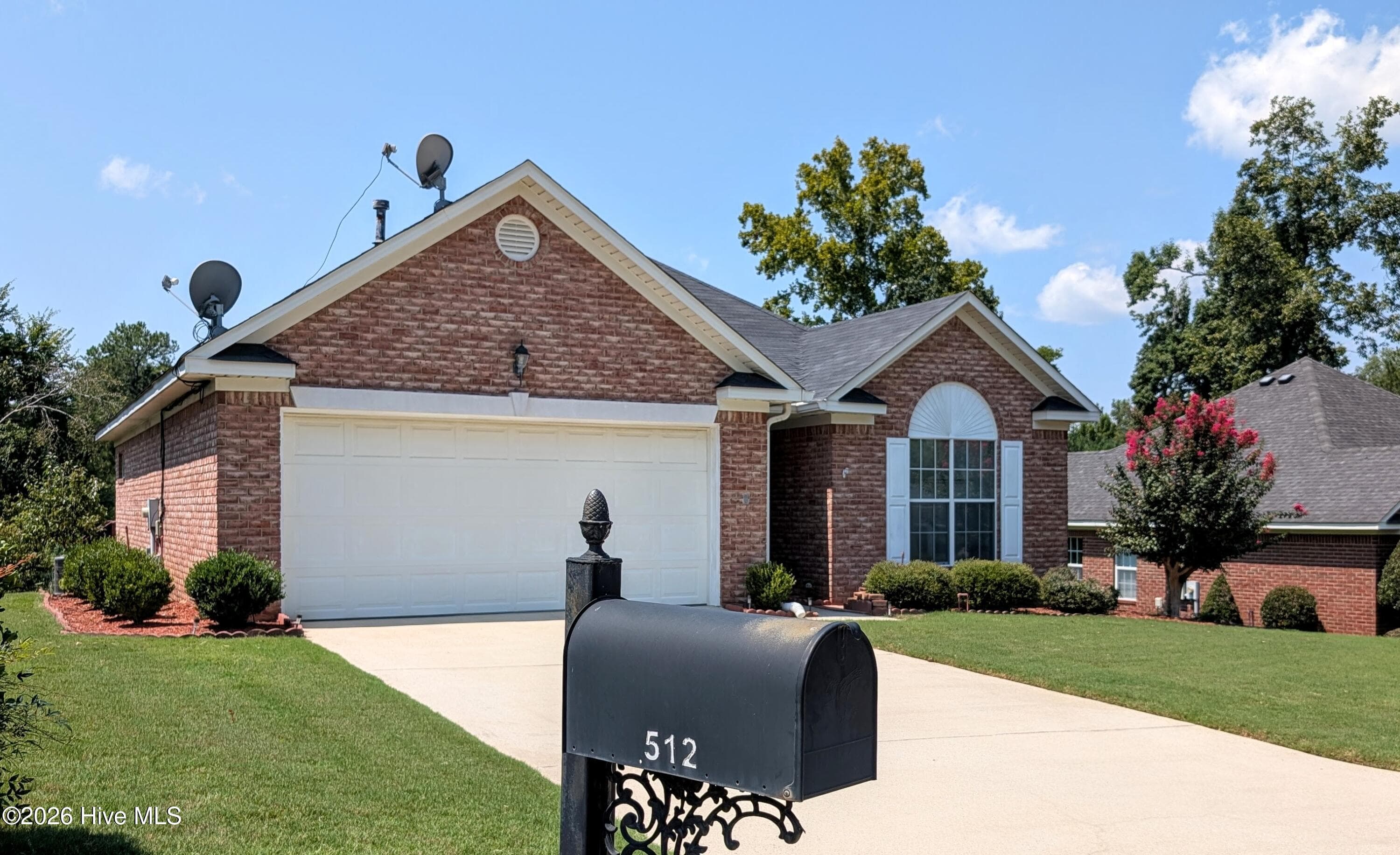Single Family Residence at 512 Granite Point, Martinez, GA 30907, photo 2 of 47