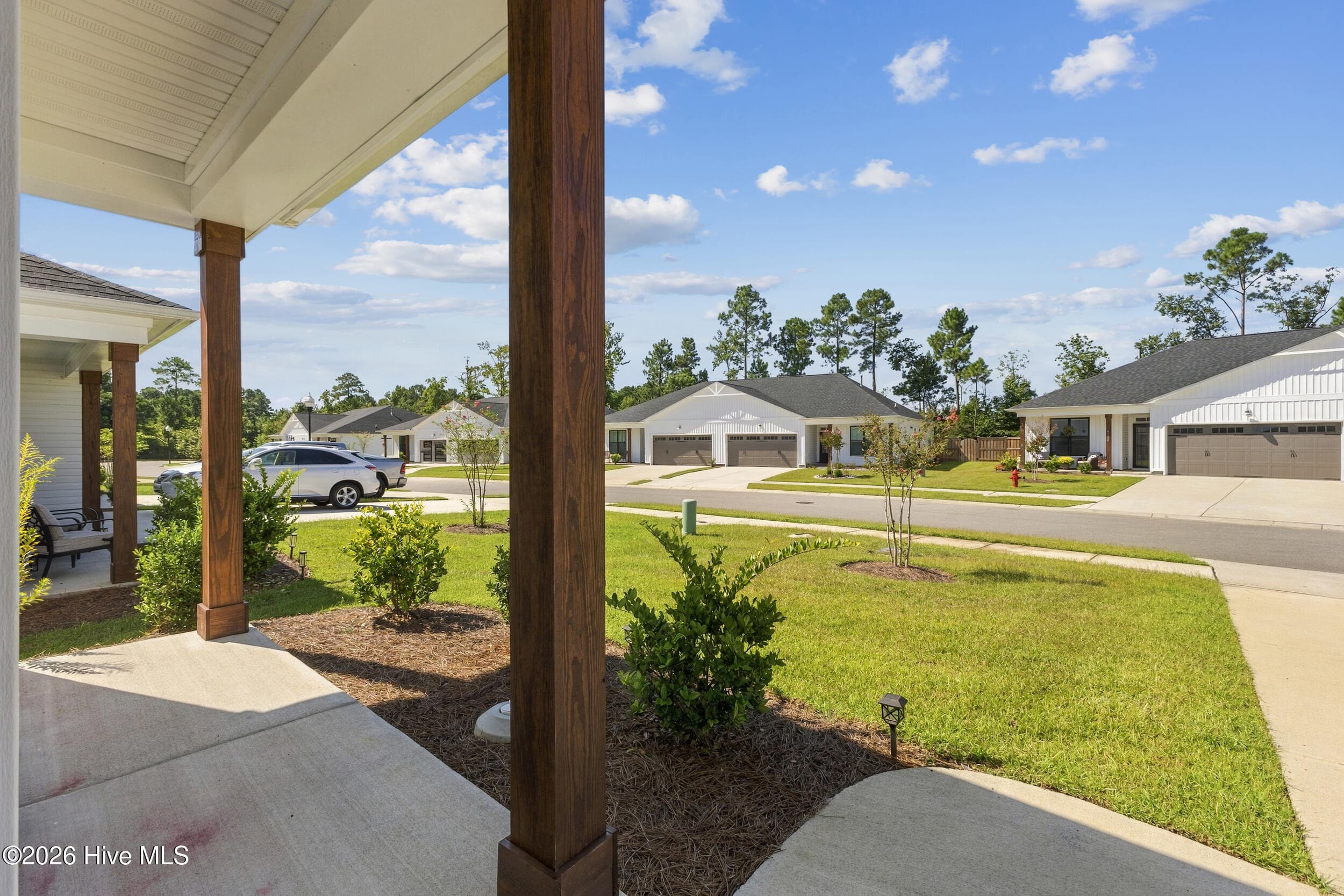 Townhouse at 6553 Pinnacle Point, Winnabow, NC 28479, photo 5 of 45