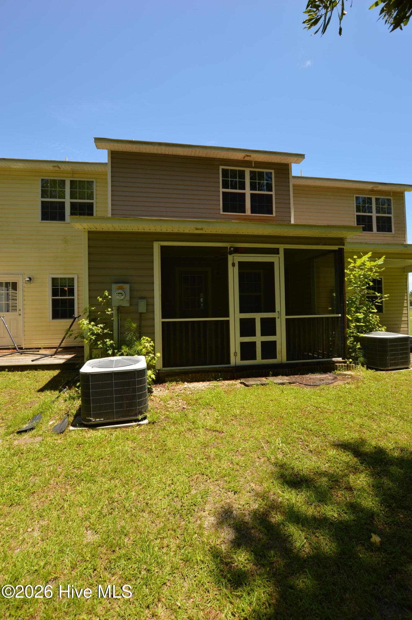 Townhouse at 304 Burley Drive Unit 2, Hubert, NC 28539, photo 3 of 3