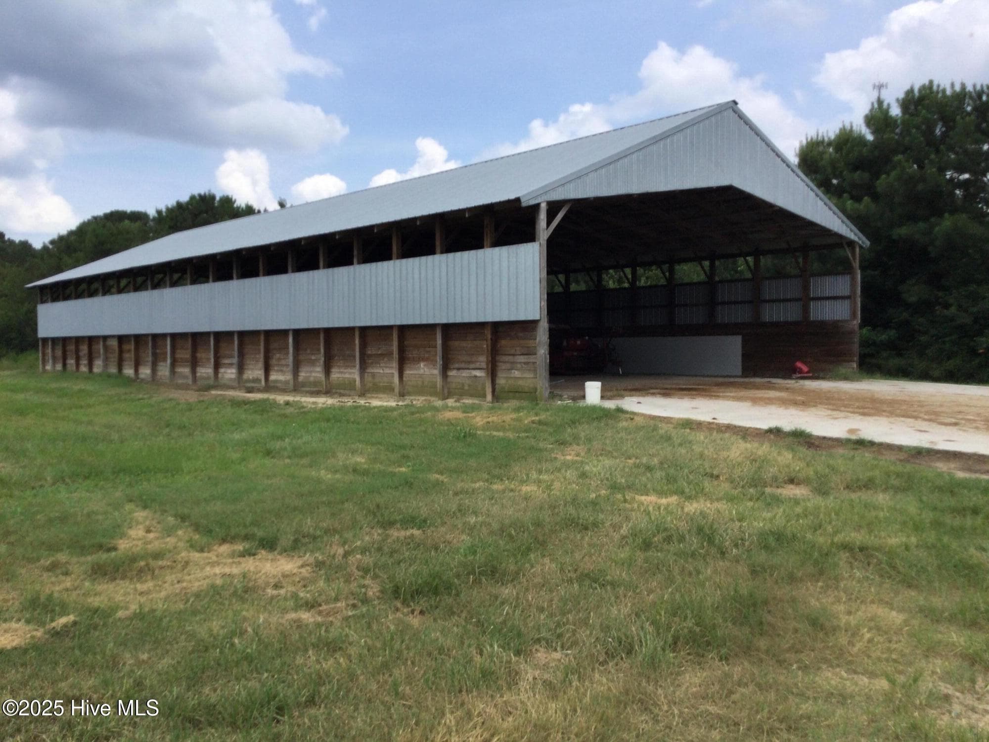 Agriculture at 1779 Burney Road, Bladenboro, NC 28320, photo 2 of 7