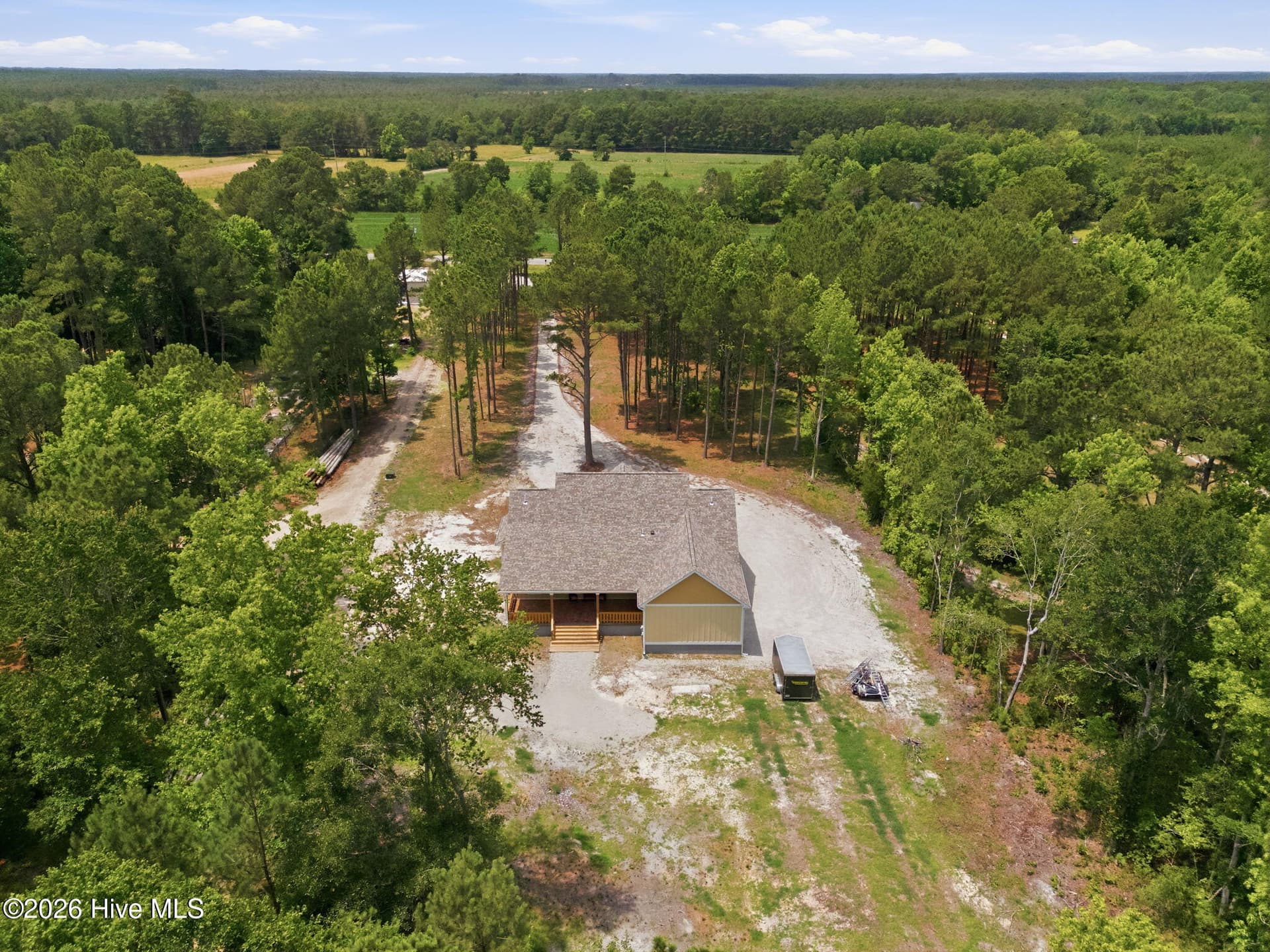 Single Family Residence at 2102 Midway Road SE, Bolivia, NC 28422, photo 2 of 59