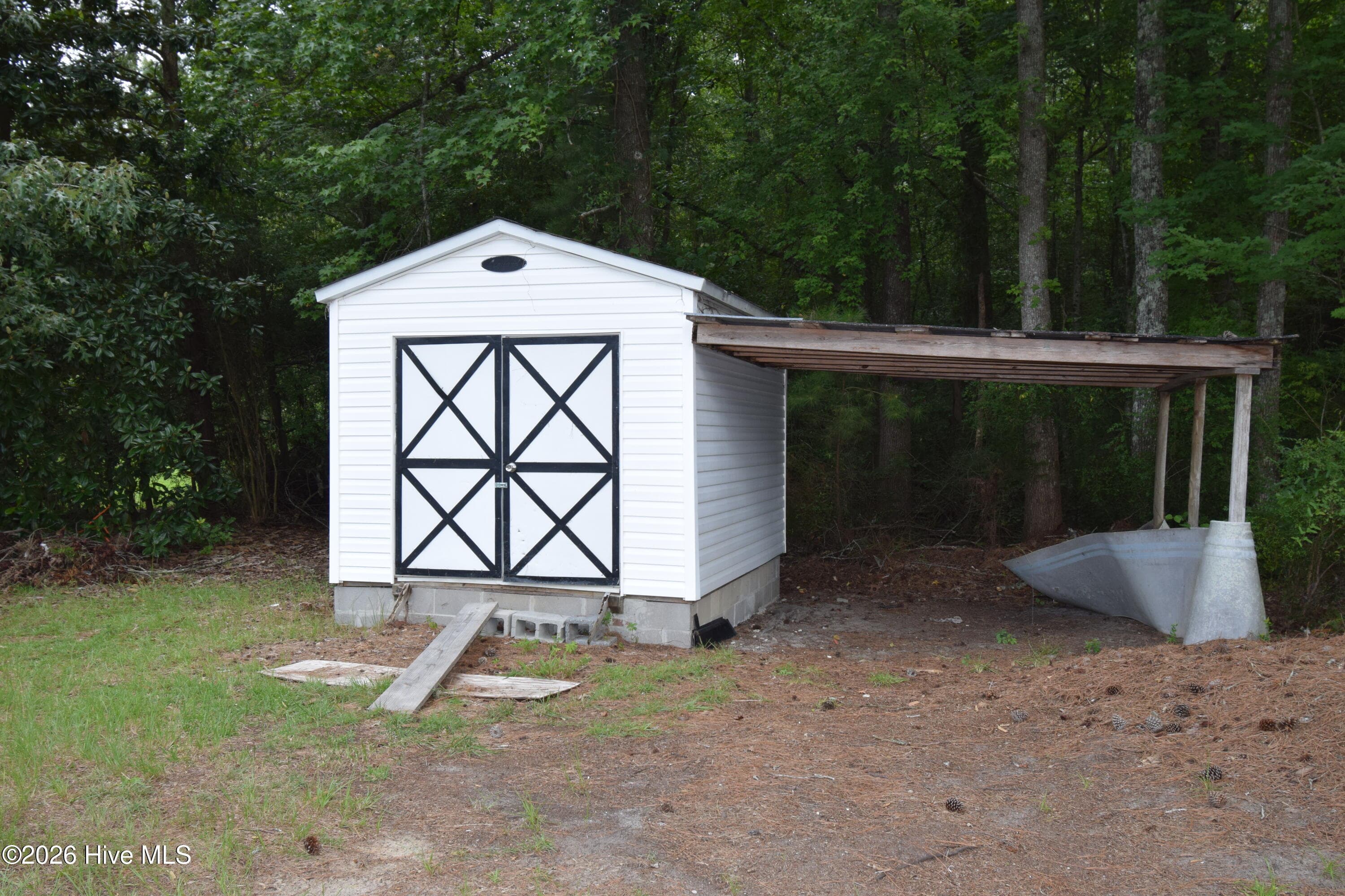 Manufactured Home at 220 Main Street, Grifton, NC 28530, photo 54 of 59