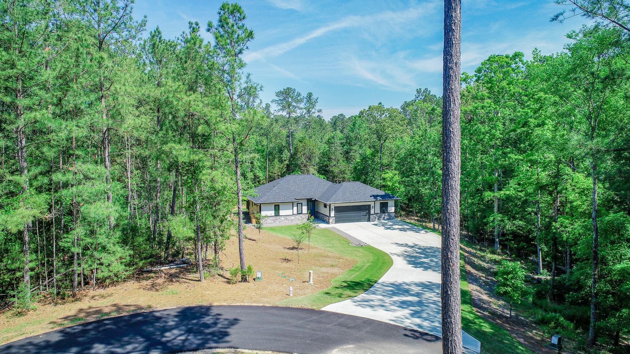 Single Family Residence at 217 Cove Point Lane Lane, McCormick, SC 29835, photo 6 of 48