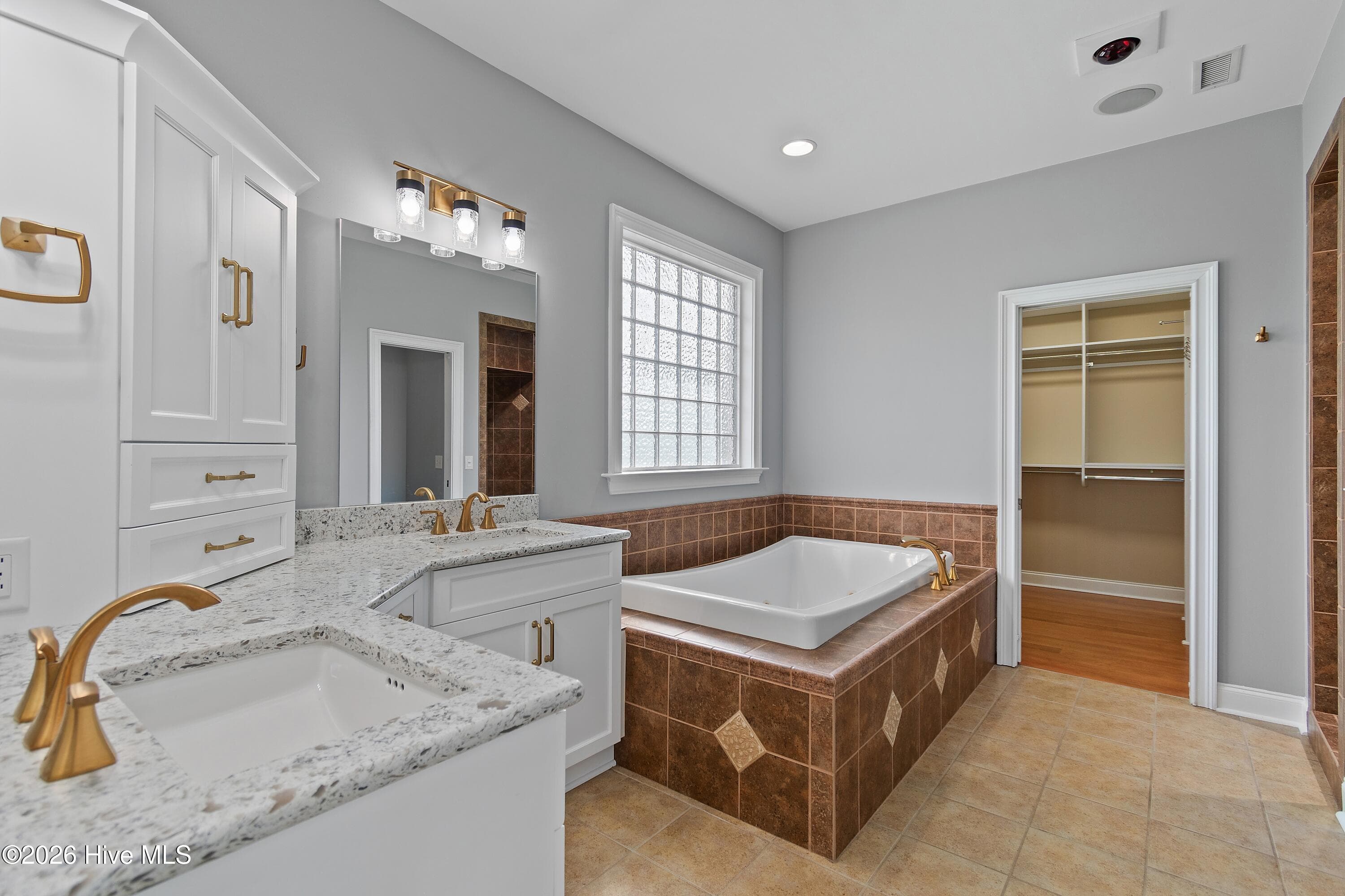 Single Family Residence at 1041 Golden Sands Way, Leland, NC 28451, photo 47 of 92