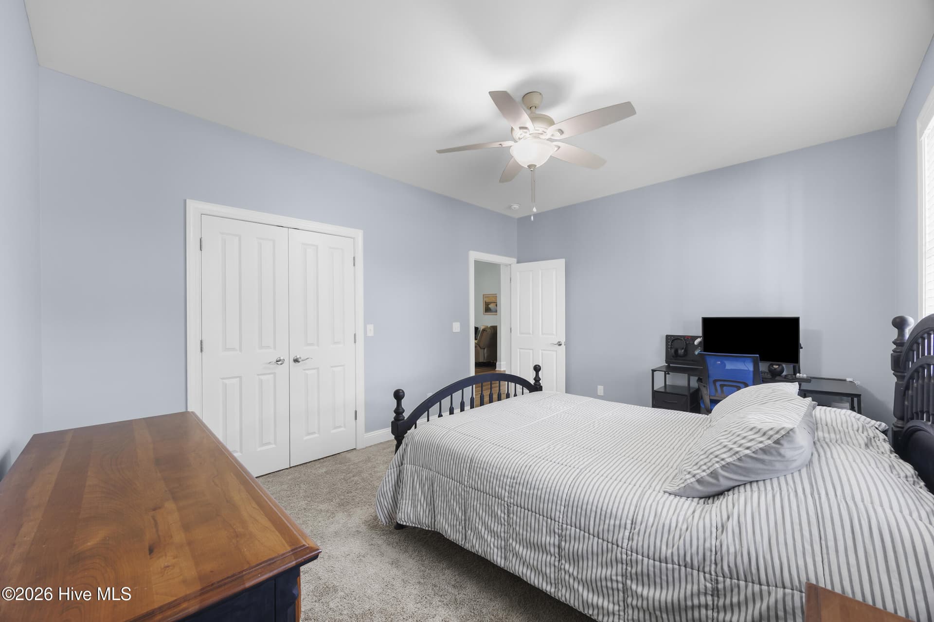 Front bedroom - 323 Crown Pointe Drive, Hampstead, NC 28443