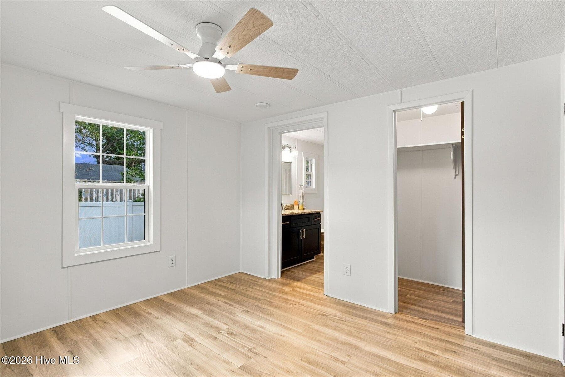 Manufactured Home at 621 Harbor Drive SE, Bolivia, NC 28422, photo 29 of 46